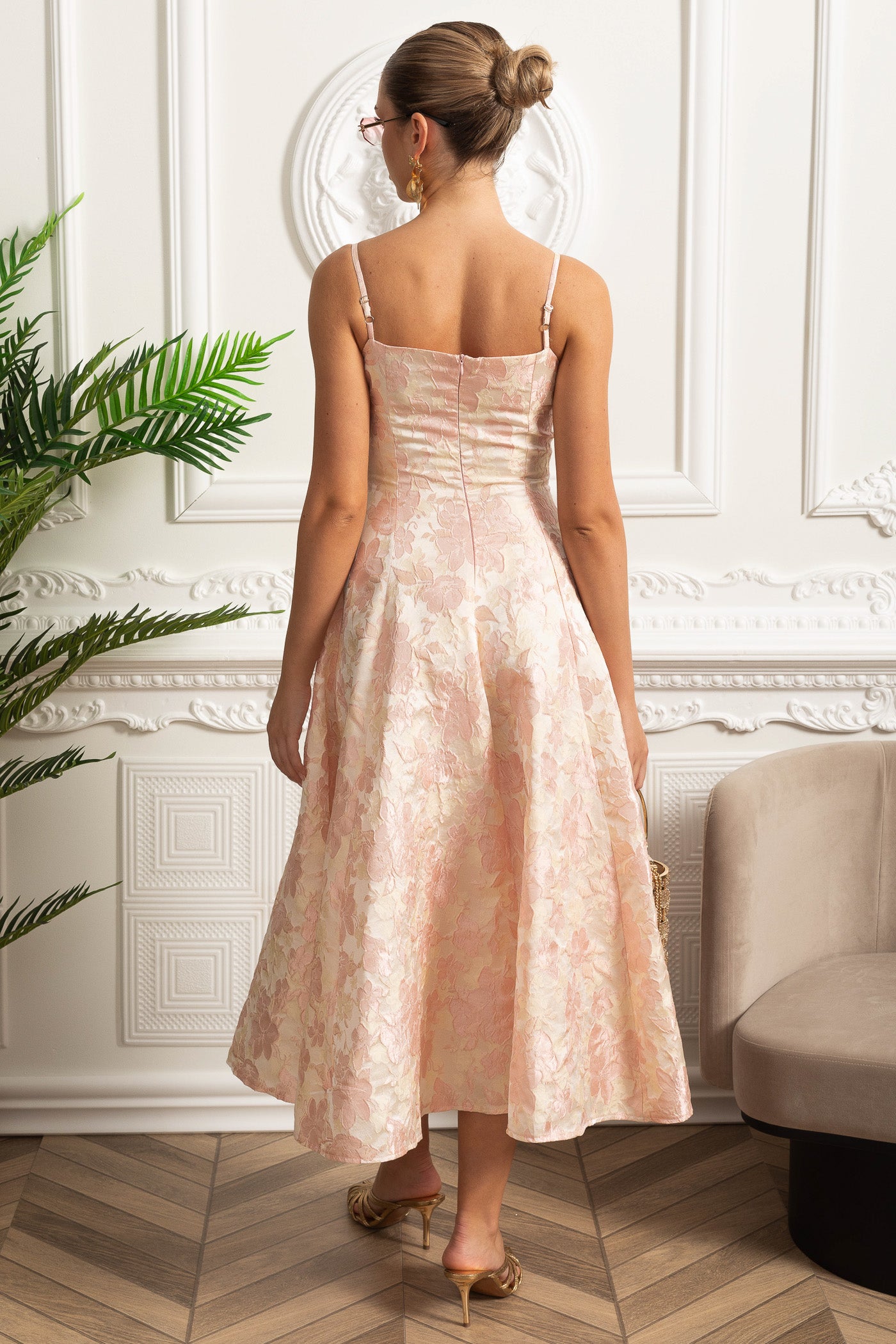 Robe Midi en Jacquard avec Motif Floral et Bretelles Spaghetti - Blush Pink