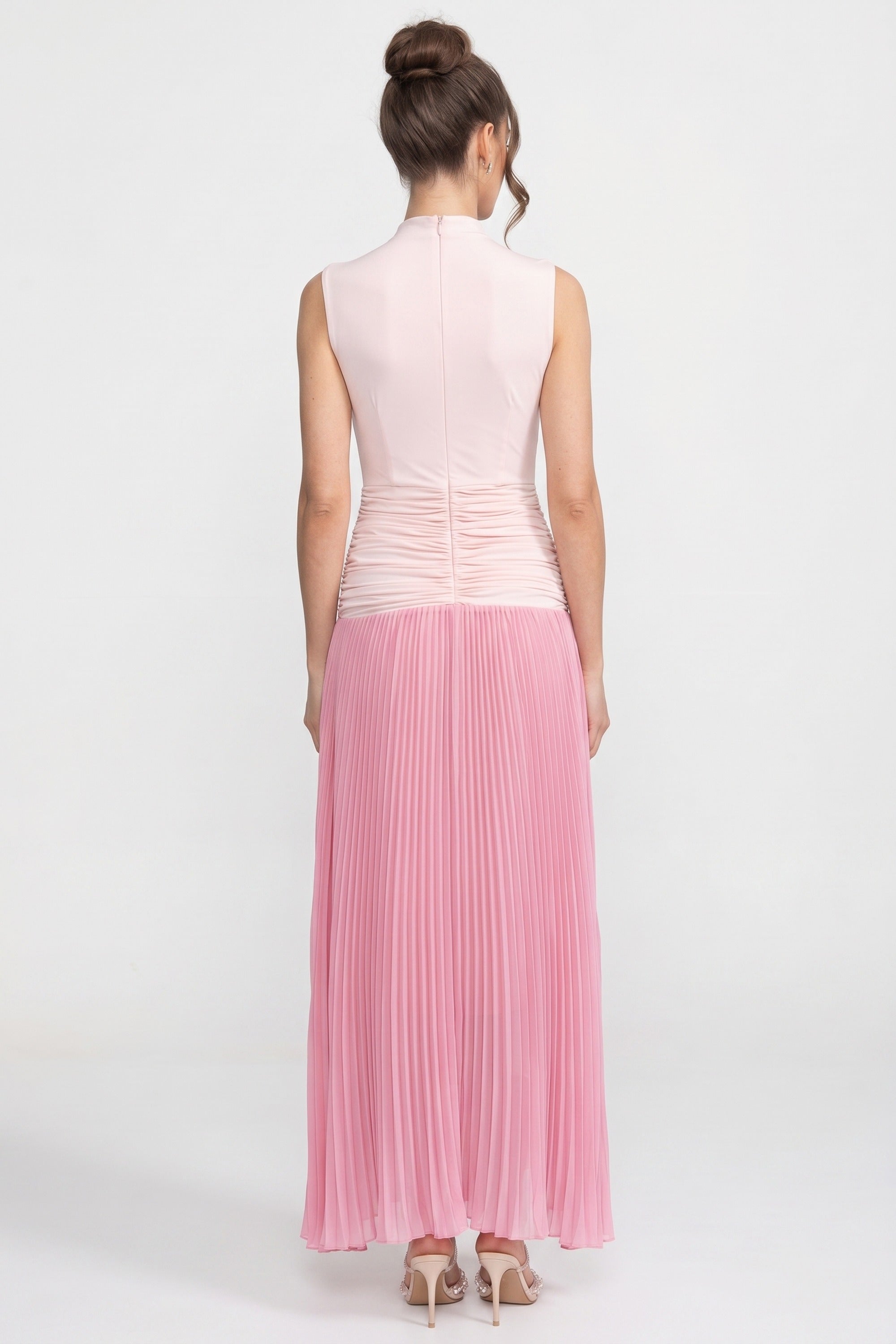 Robe longue plissée à col halter avec détail de taille froncée - Rose
