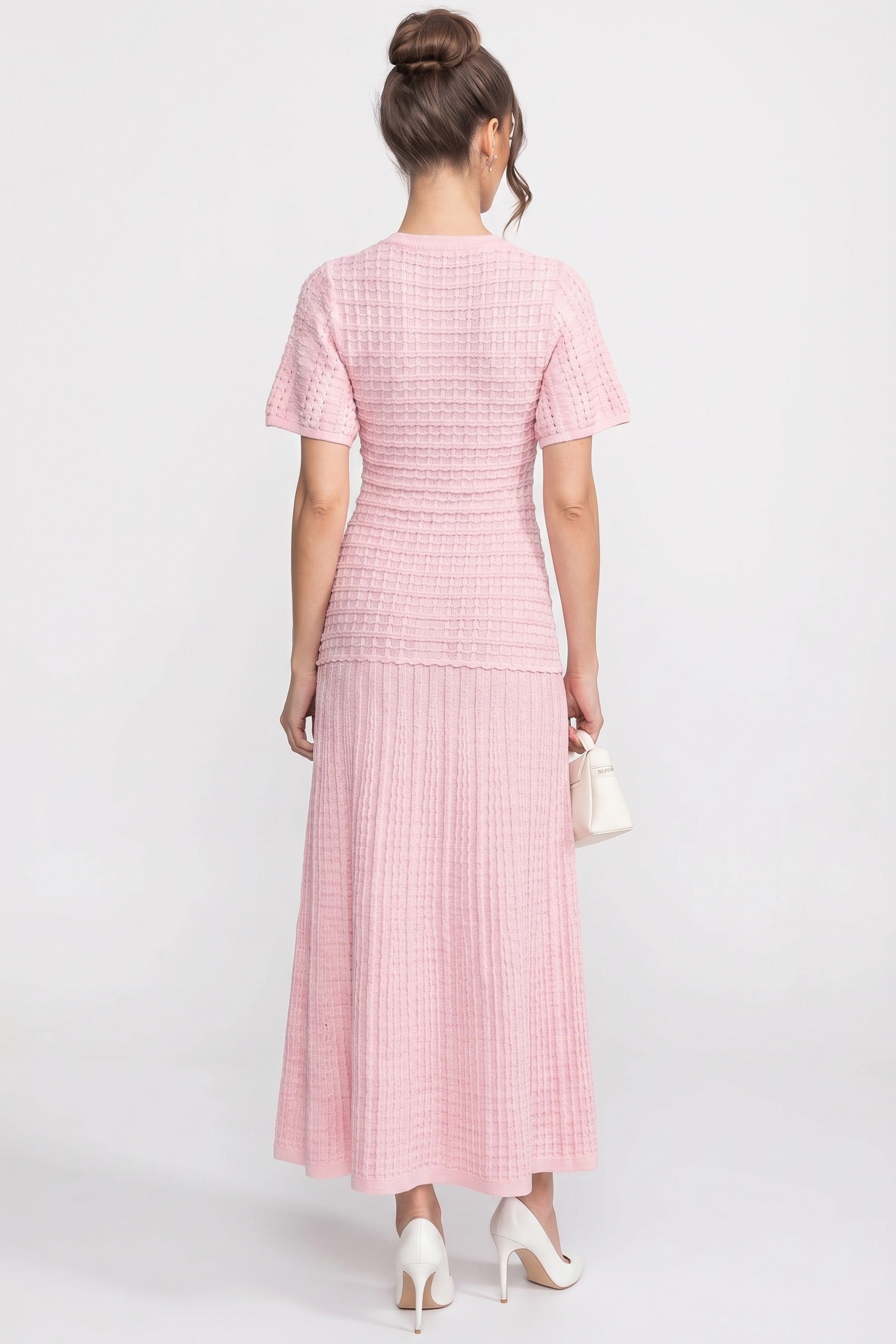 Robe midi à manches courtes avec texture en maille scintillante - Pink