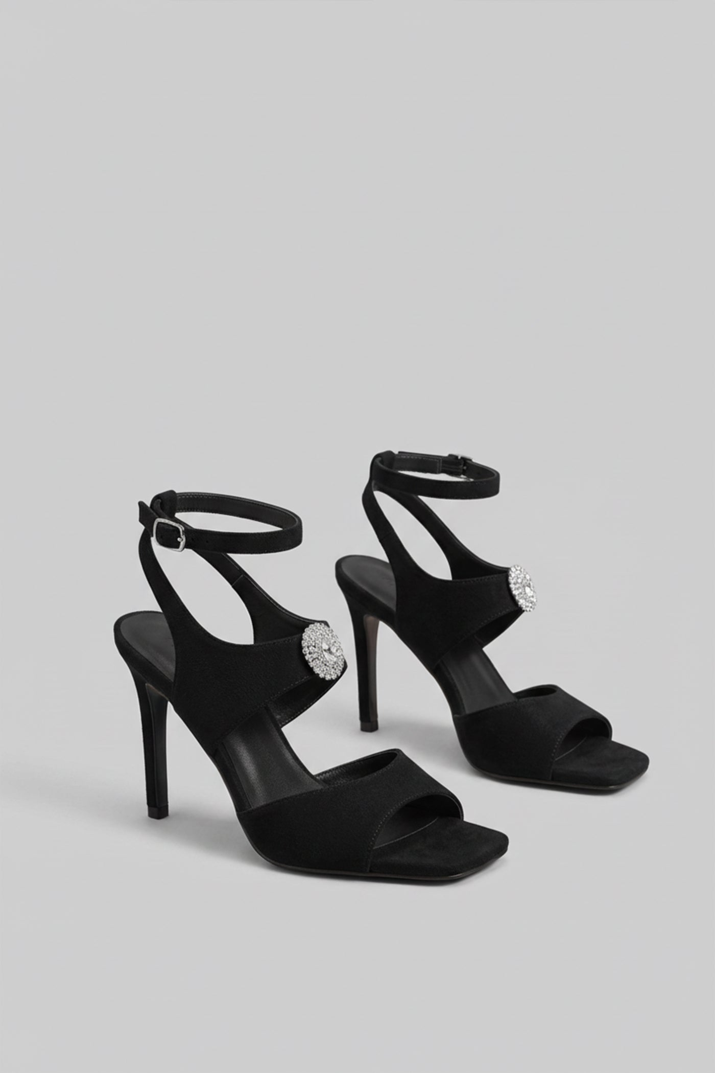 Sandales à talons hauts en daim avec détail orné de cristaux - Noir
