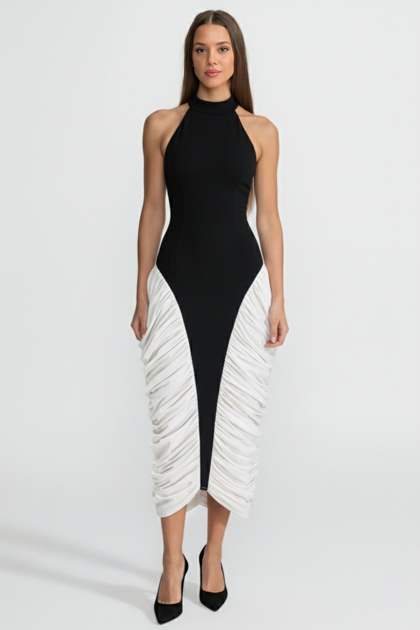 Robe midi à fronces bicolore à dos nu – Noir & Blanc