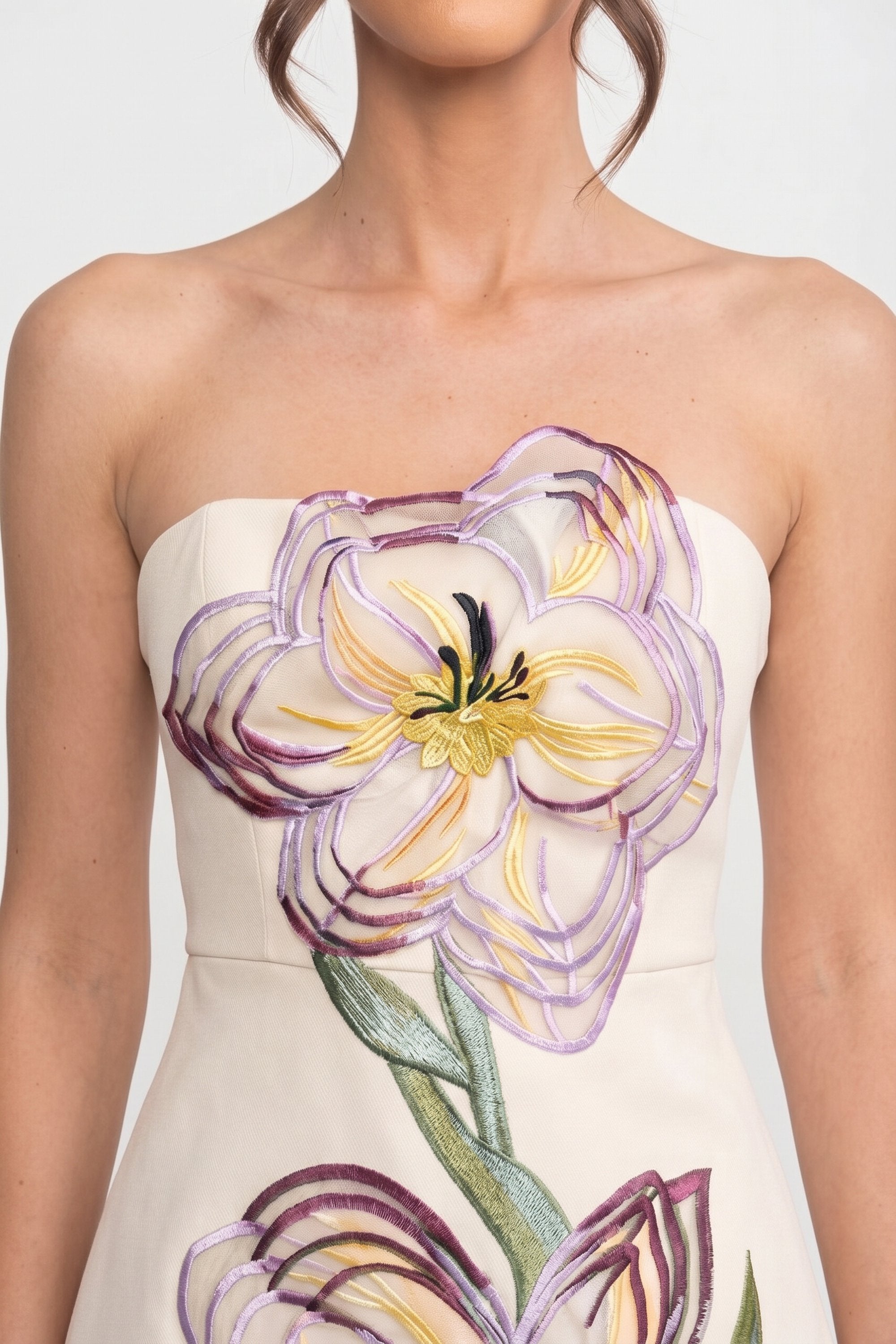 Mini robe bustier avec appliqué floral iris 3D - Blanc