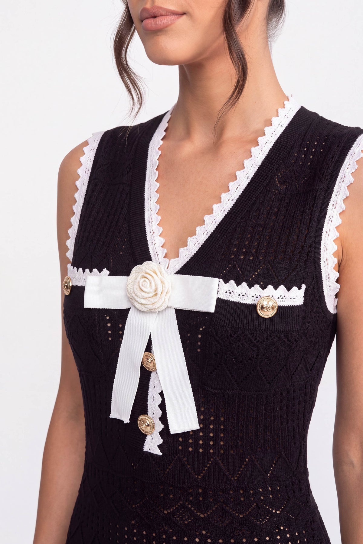 Robe midi en maille crochet avec bordure noire et nœud - Noir