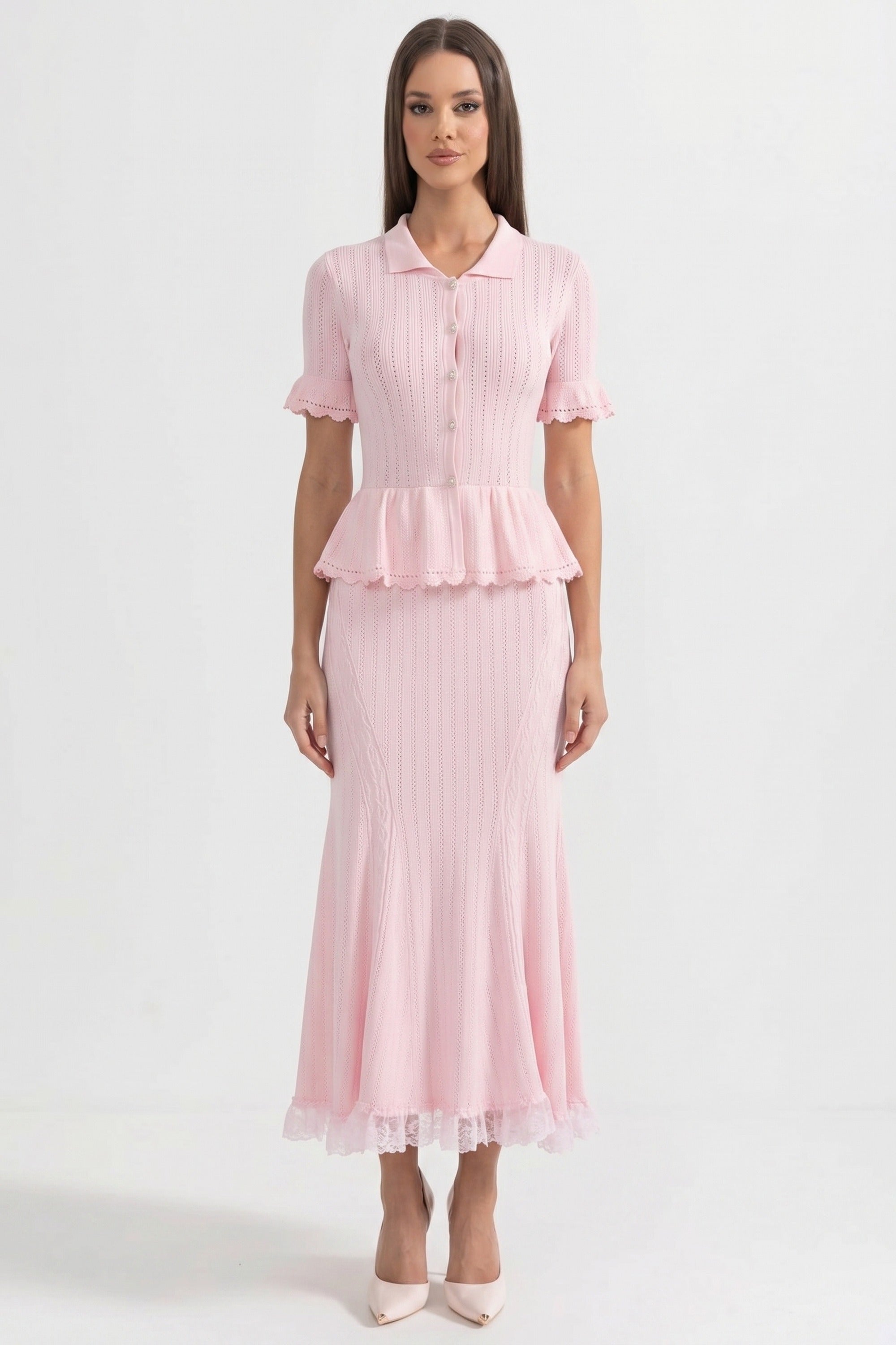 Robe maxi en maille à col Claudine et basque, avec ourlet en dentelle - Rose
