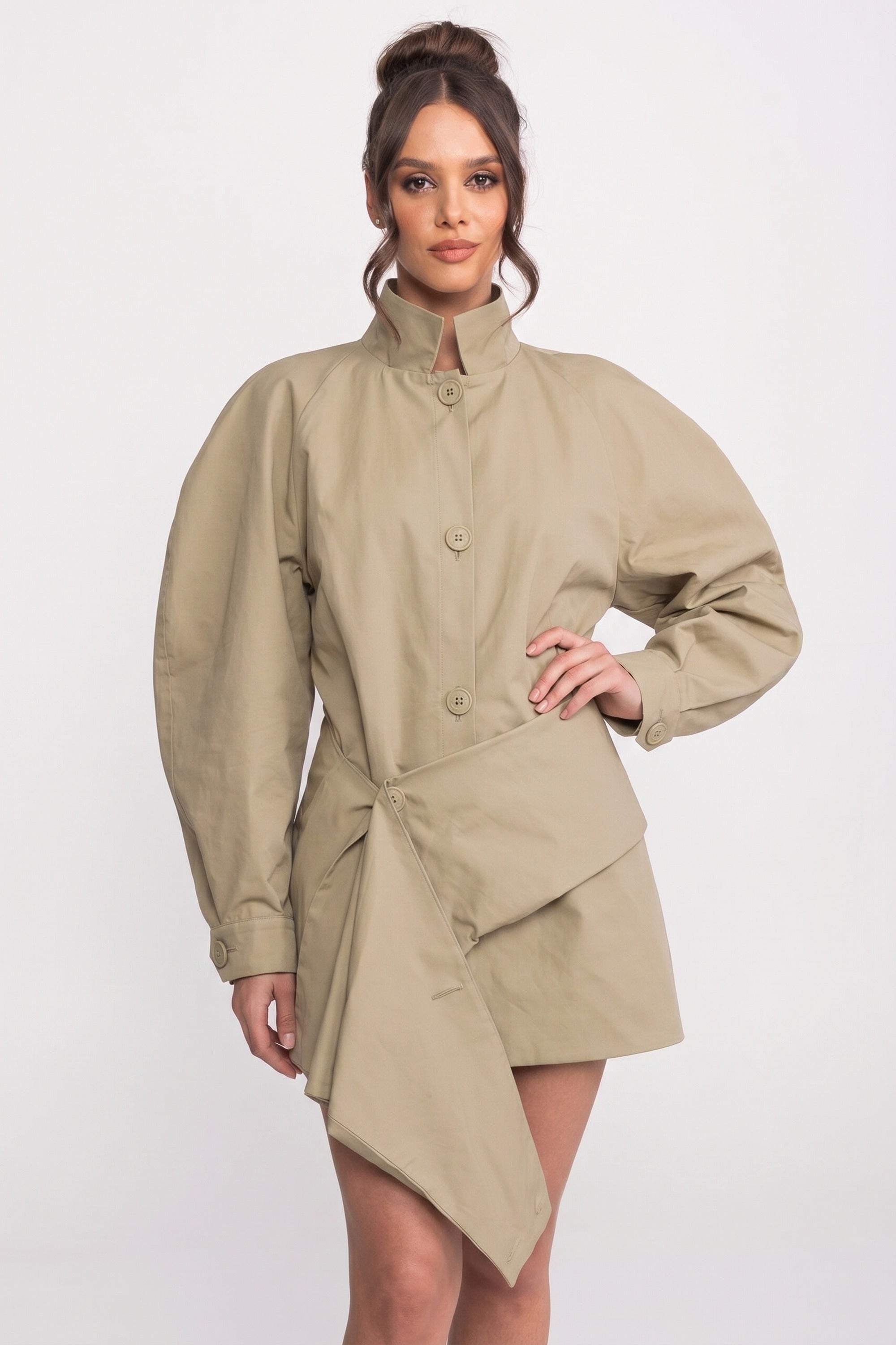 Veste oversize à manches ballon avec ceinture et ourlet asymétrique - kaki