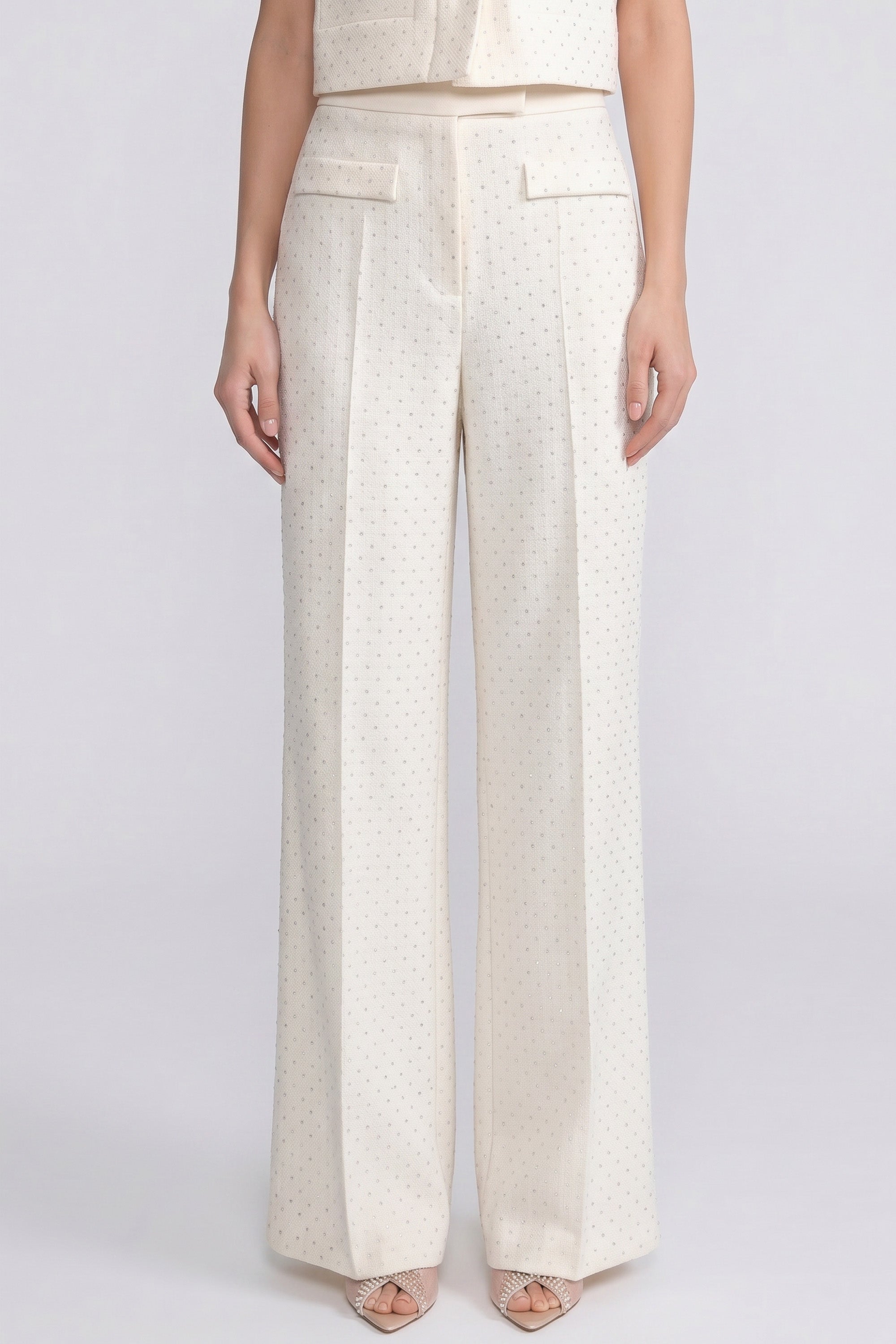 Pantalon en tweed à jambes larges orné de détails avec poches plaquées - Ivoire