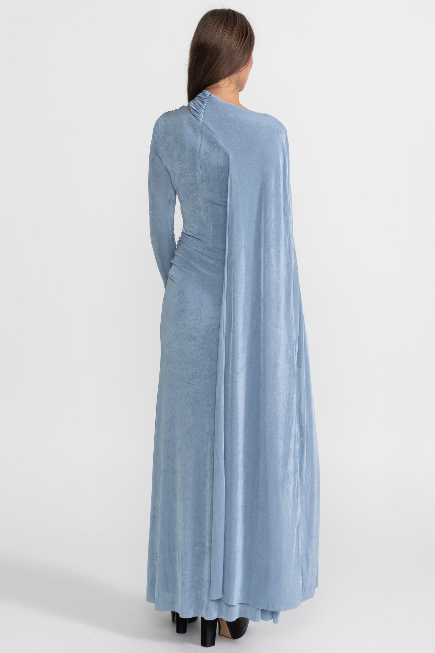 Robe Drapée Élégante Avec Découpe Asymétrique – Bleu