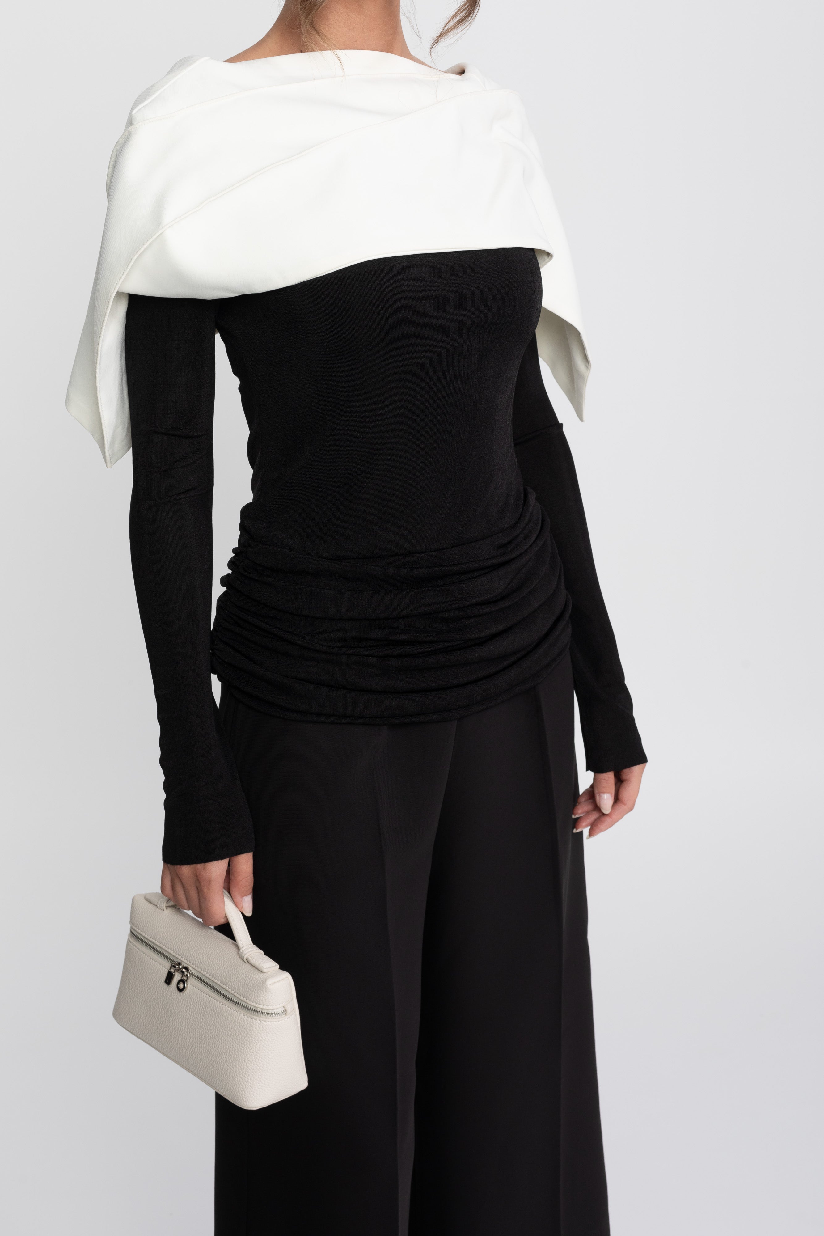 Top portefeuille froncé avec cape contrastante et ensemble pantalon - Noir