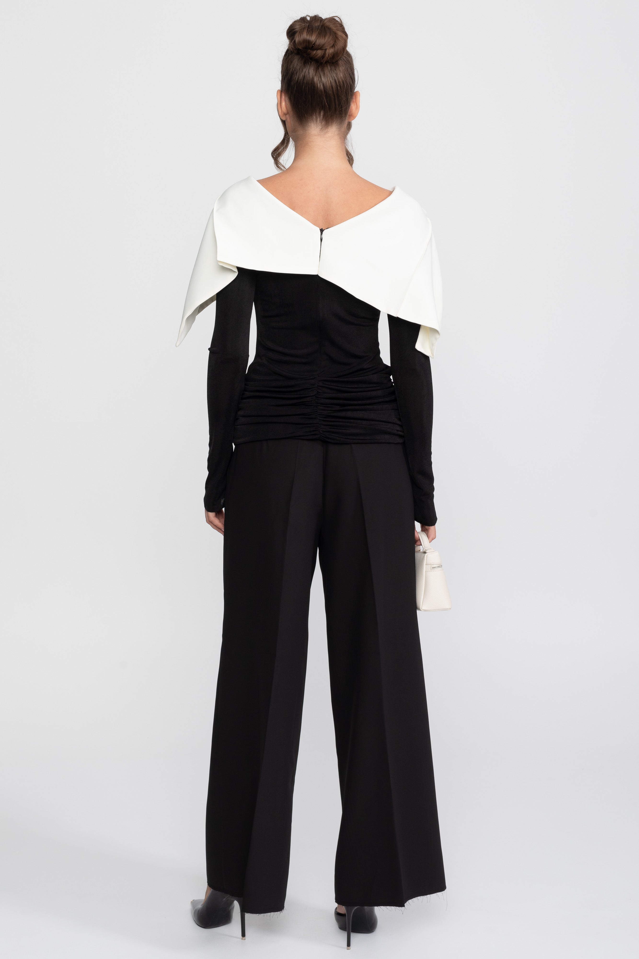 Top portefeuille froncé avec cape contrastante et ensemble pantalon - Noir