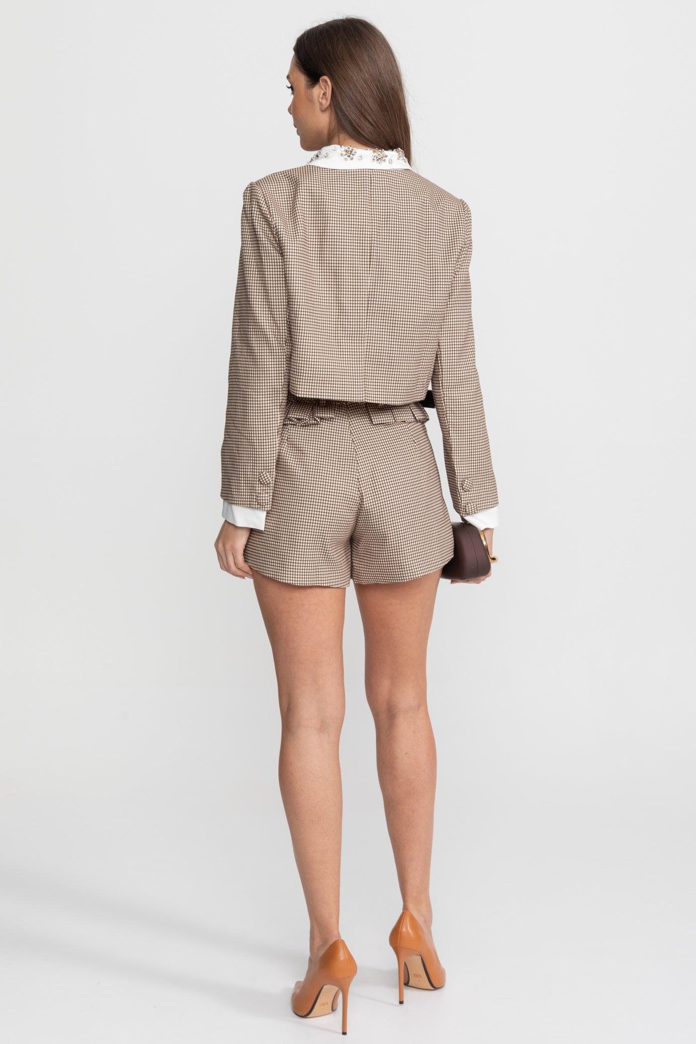 Ensemble coordonné tailleur à carreaux avec détail nœud statement – Beige
