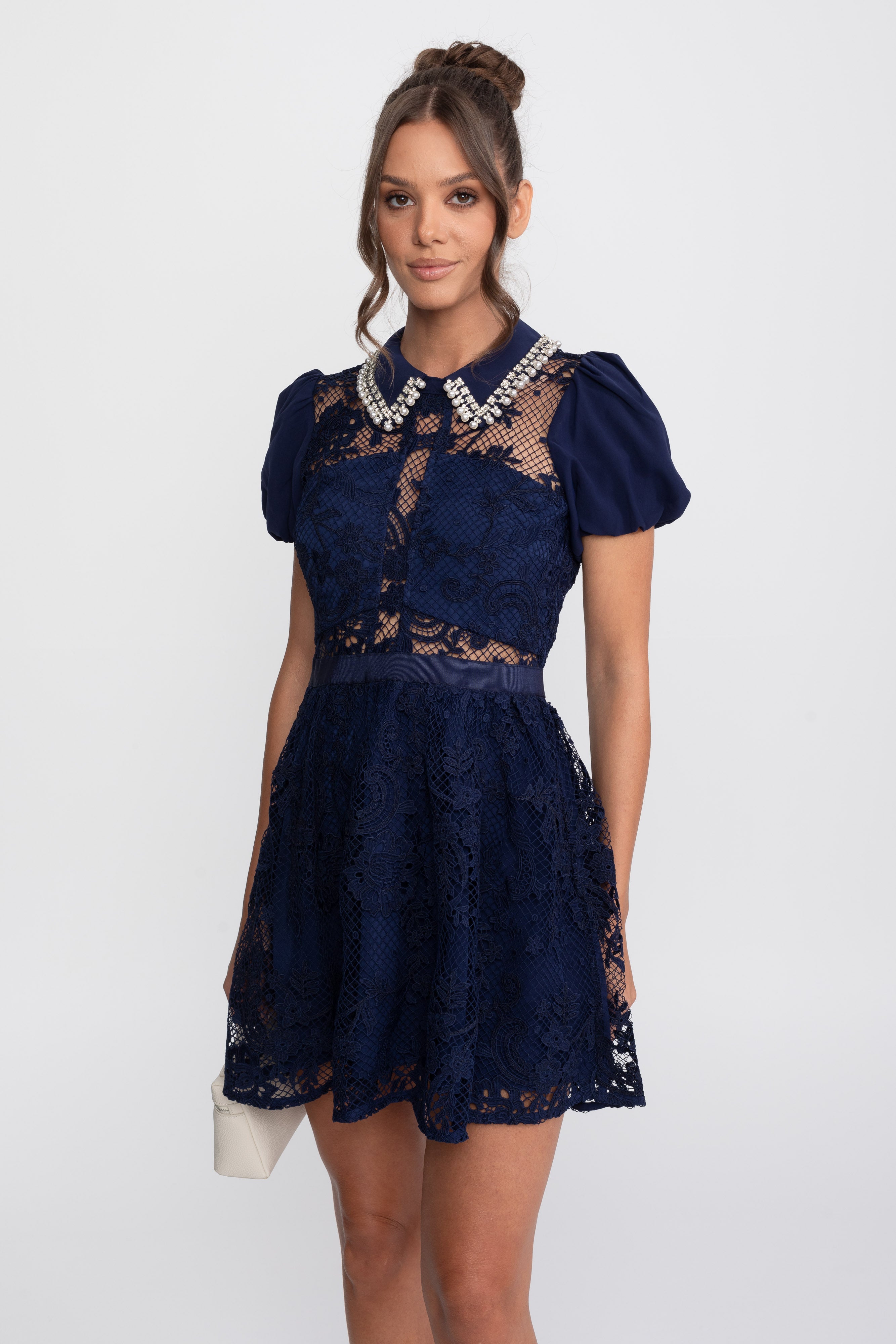 Robe Mini en Dentelle à Manches Bouffantes avec Col en Perles - Navy