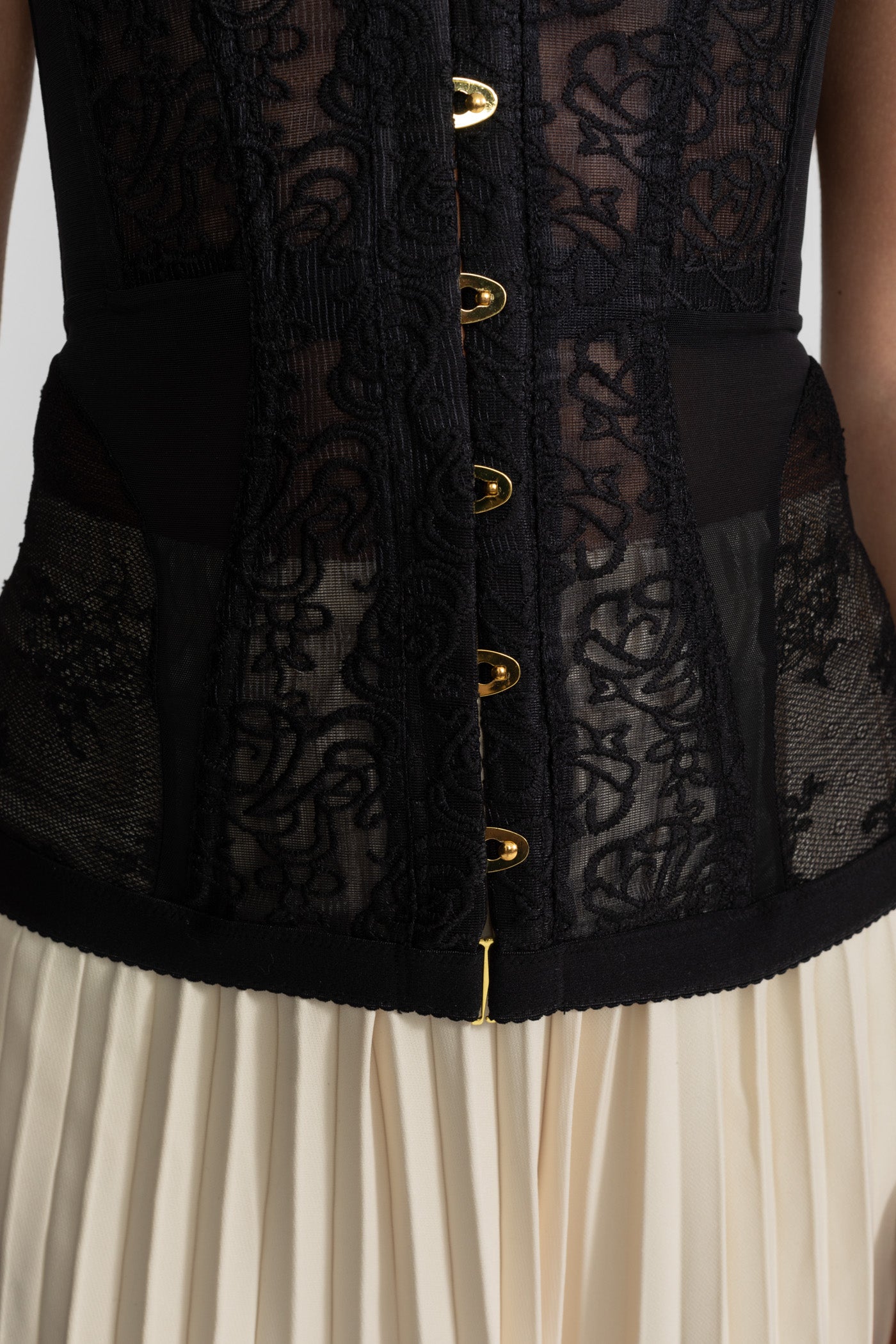 Corset en dentelle sans bretelles avec baleinage et fermeture avant - Noir