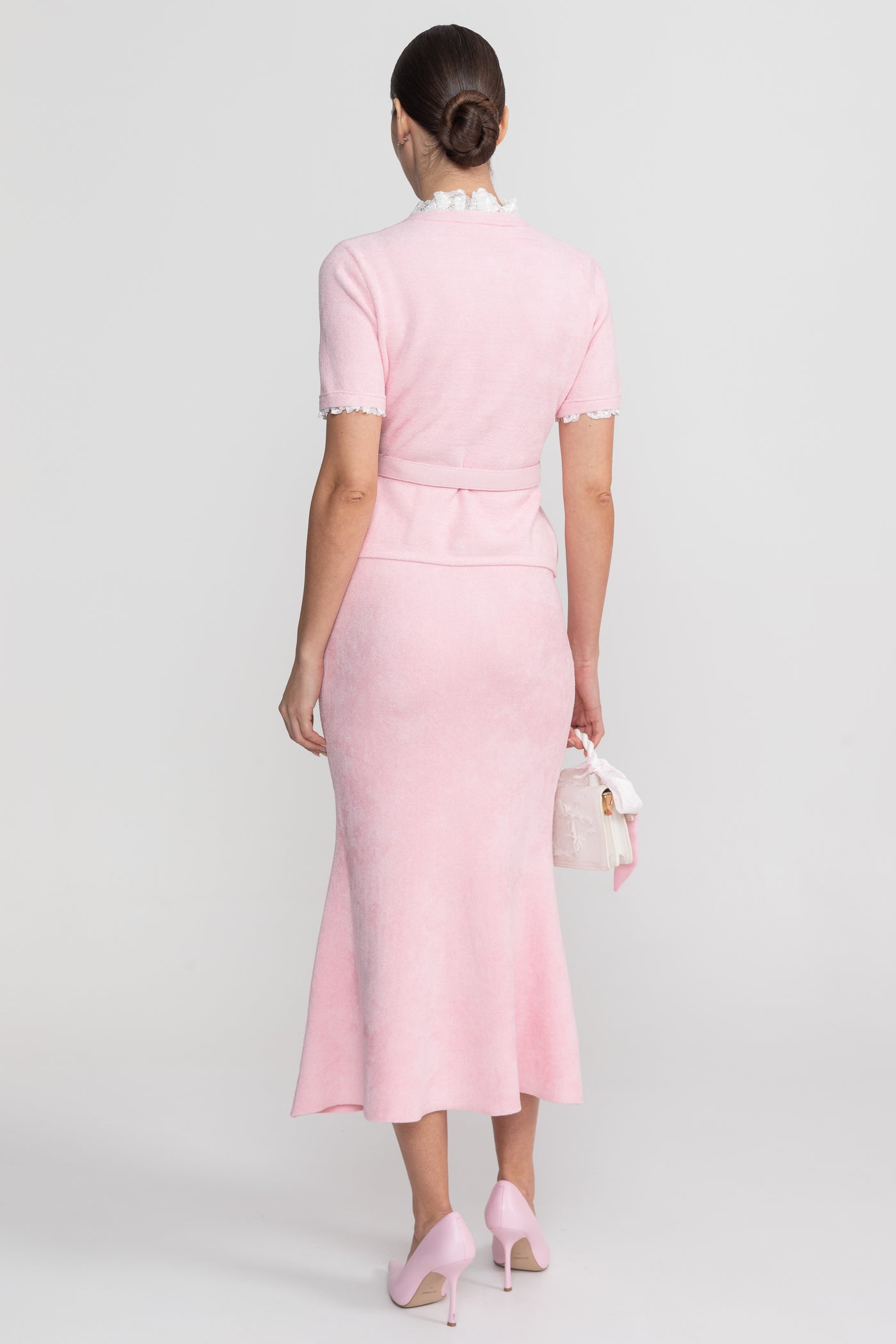 Ensemble à manches courtes avec taille peplum et ceinture à boutons en cristal - Blush Pink