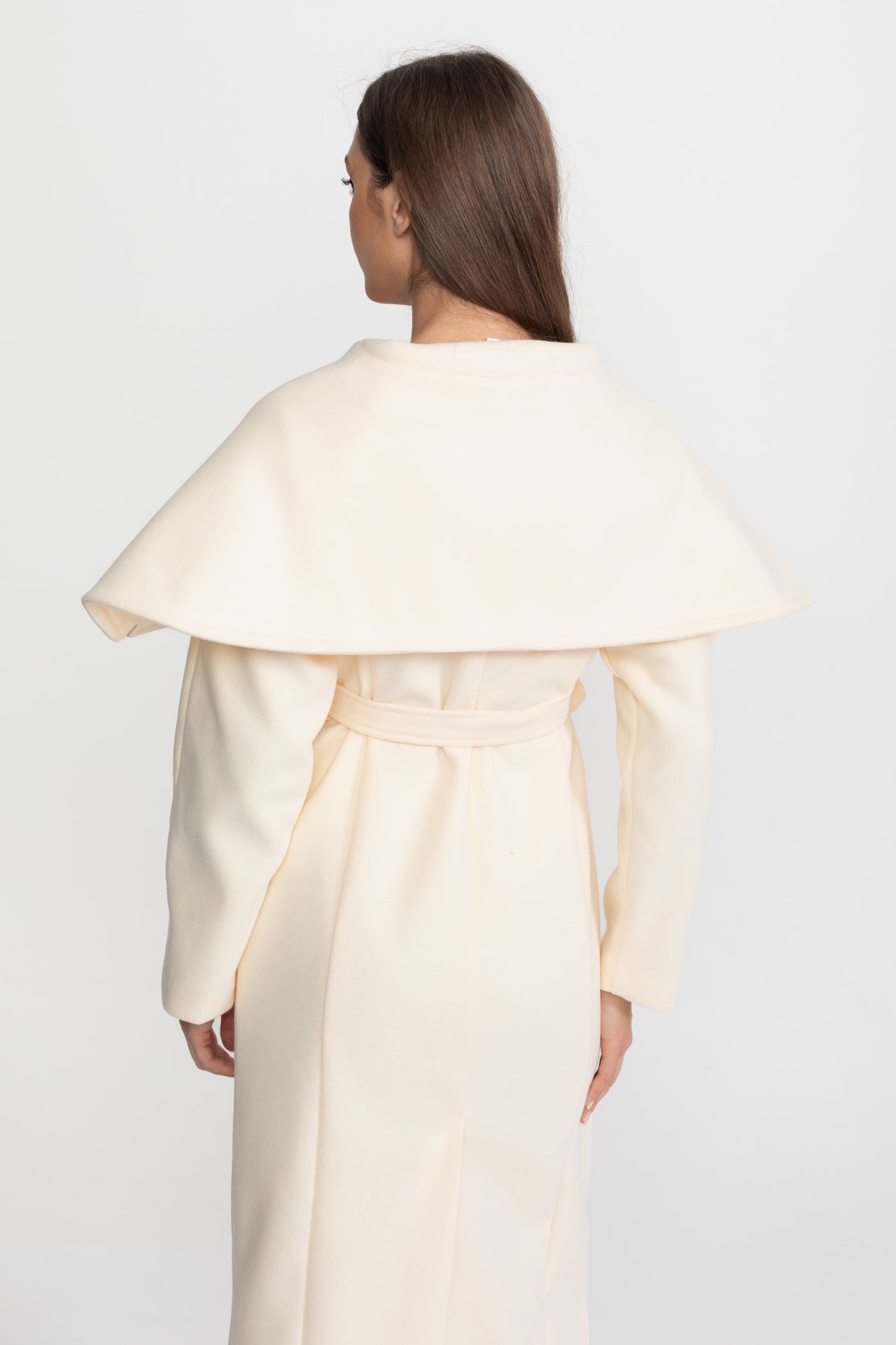 Manteau Long Blend avec Col Cape – Ivoire
