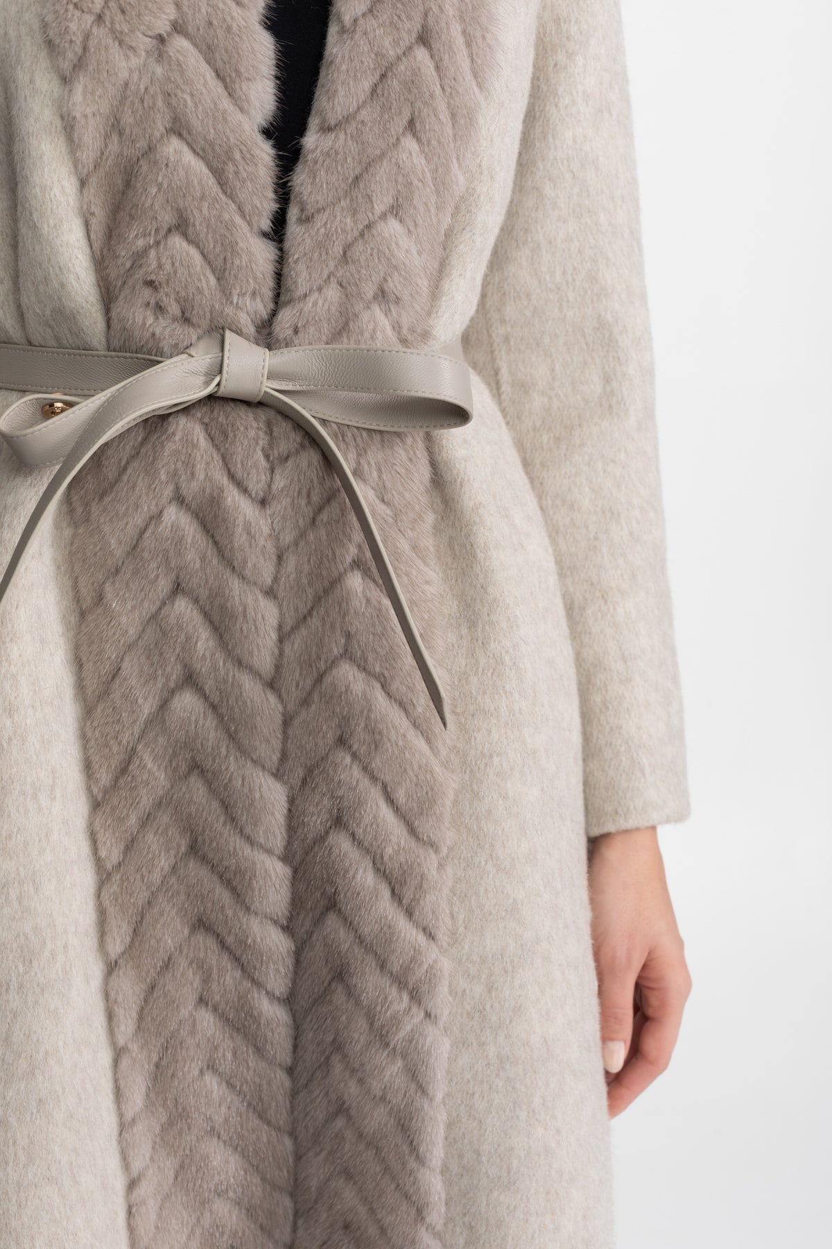 Wool & Alpaca Coat with Textured Mink Fur Collar – Beige