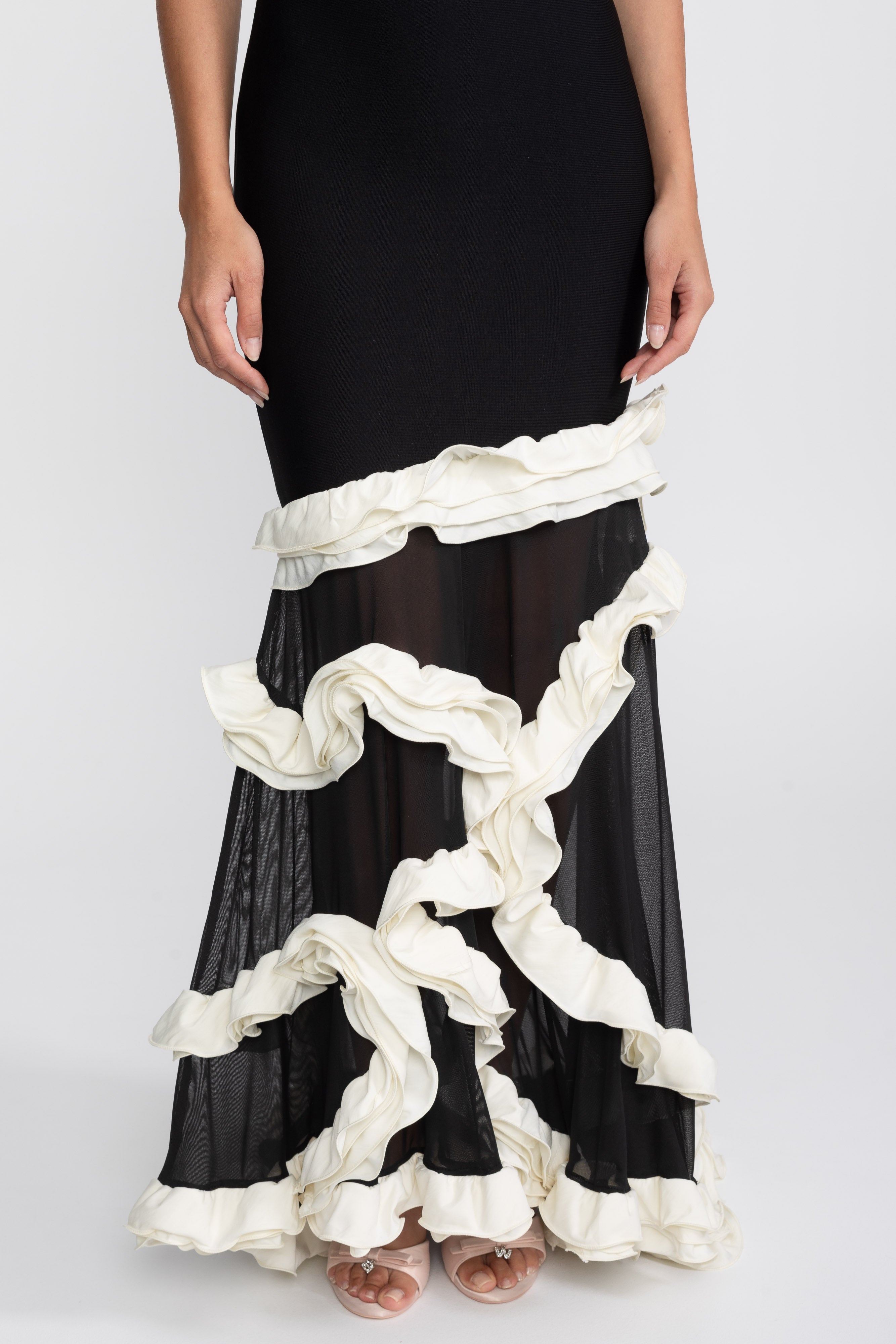 Robe moulante à ourlet volanté avec encolure carrée - Noir