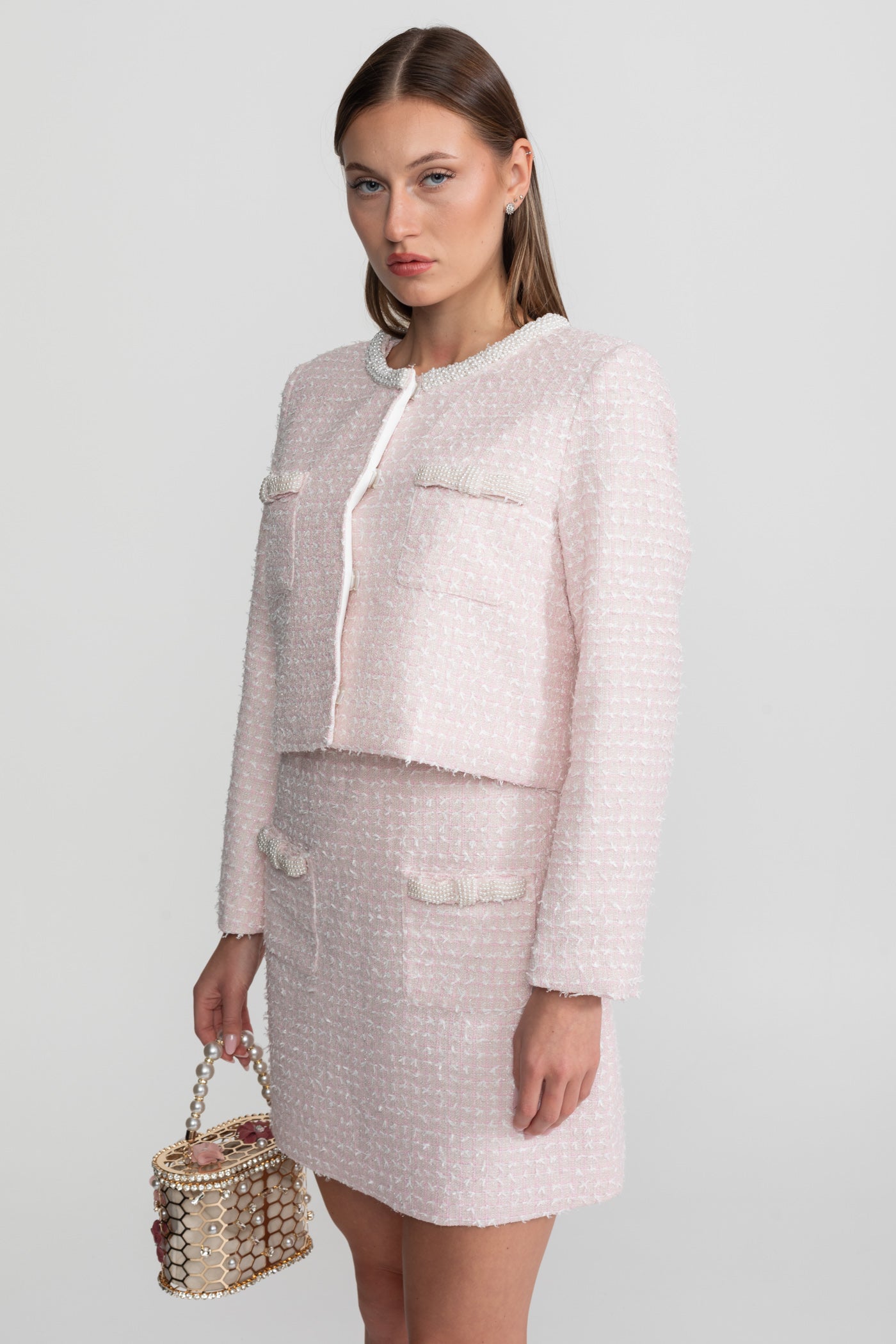 Veste en tweed ornée avec délicate bordure de perles - Rose clair