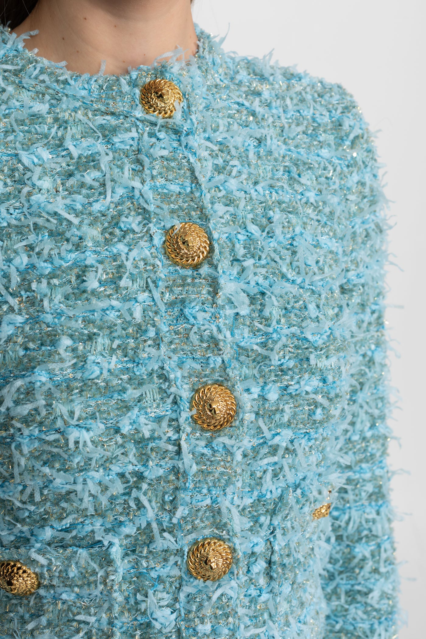 Veste en tweed texturé avec ornements de boutons dorés – Blue