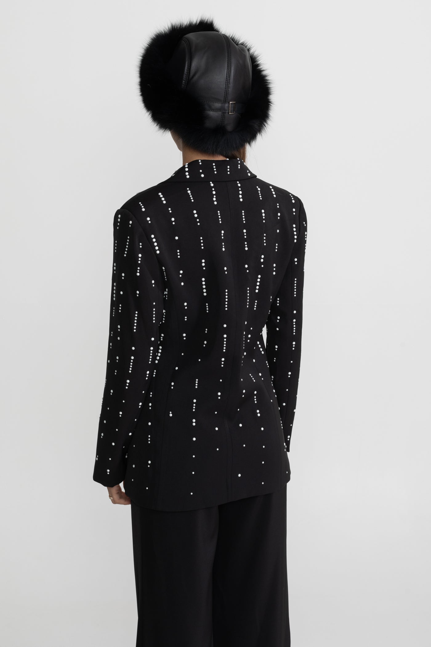 Blazer sur mesure avec ornements de perles blanches - Noir