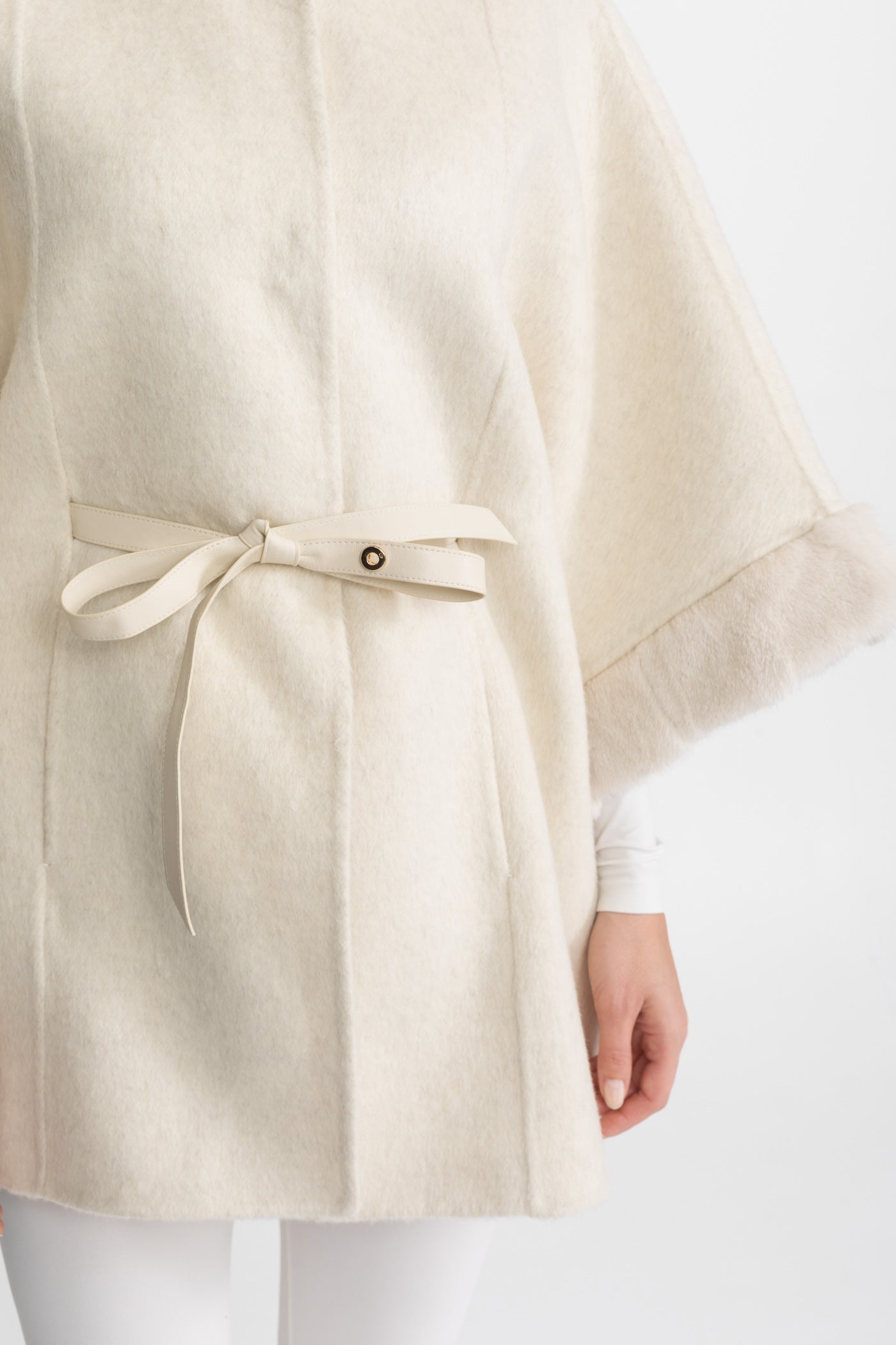 Wool Blend Cape Coat with Sable Fur Trim – Ivoire