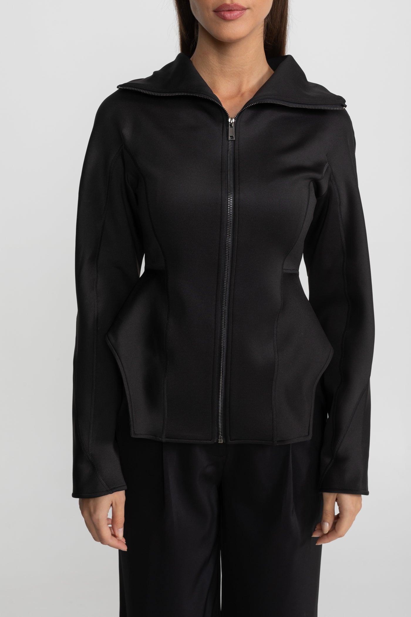 Veste zippée structurée avec coutures sculptées et col montant - Noir