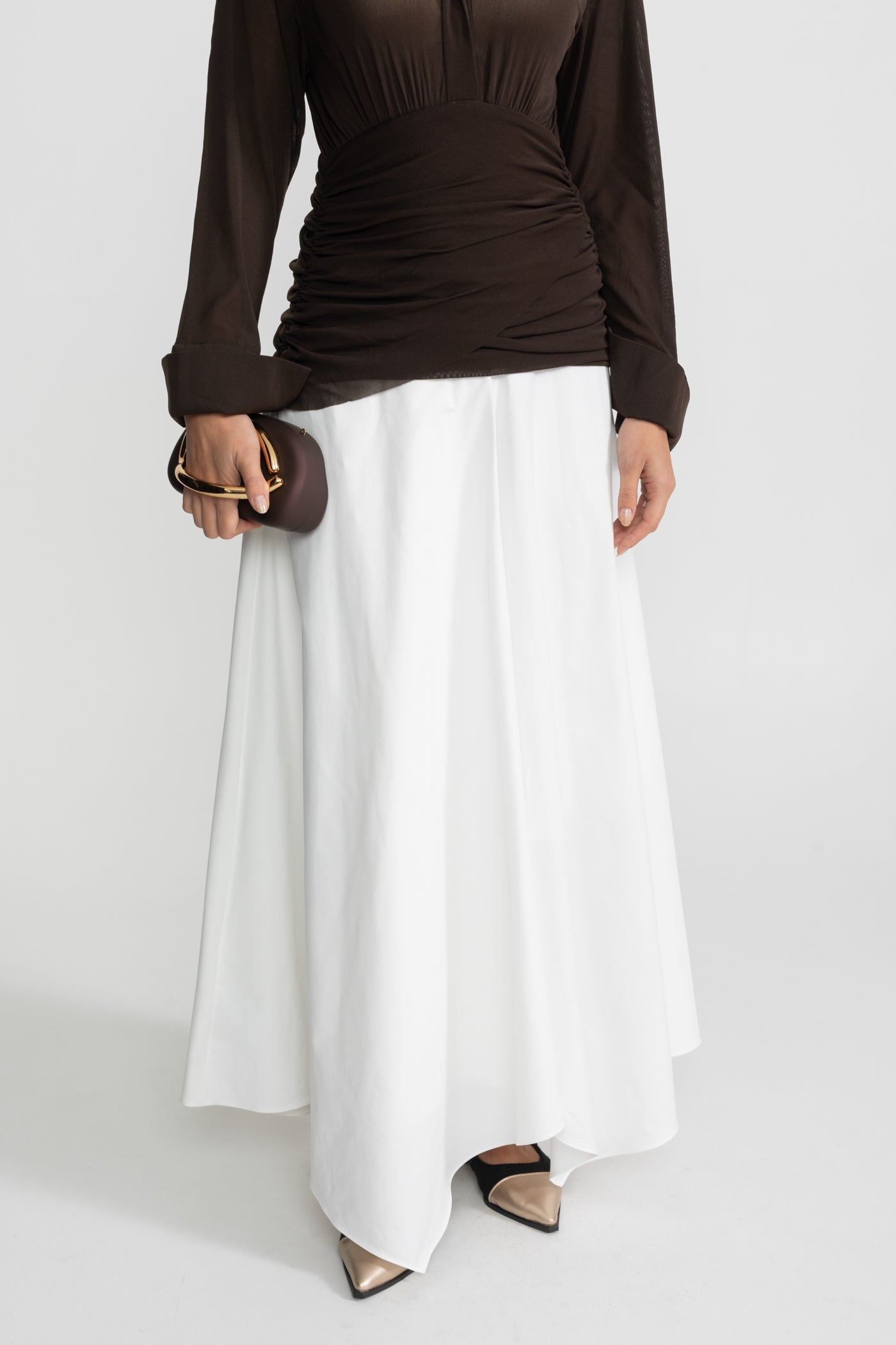 Robe Maxi à Manches Longues avec Corsage Froncé – Marron & Blanc