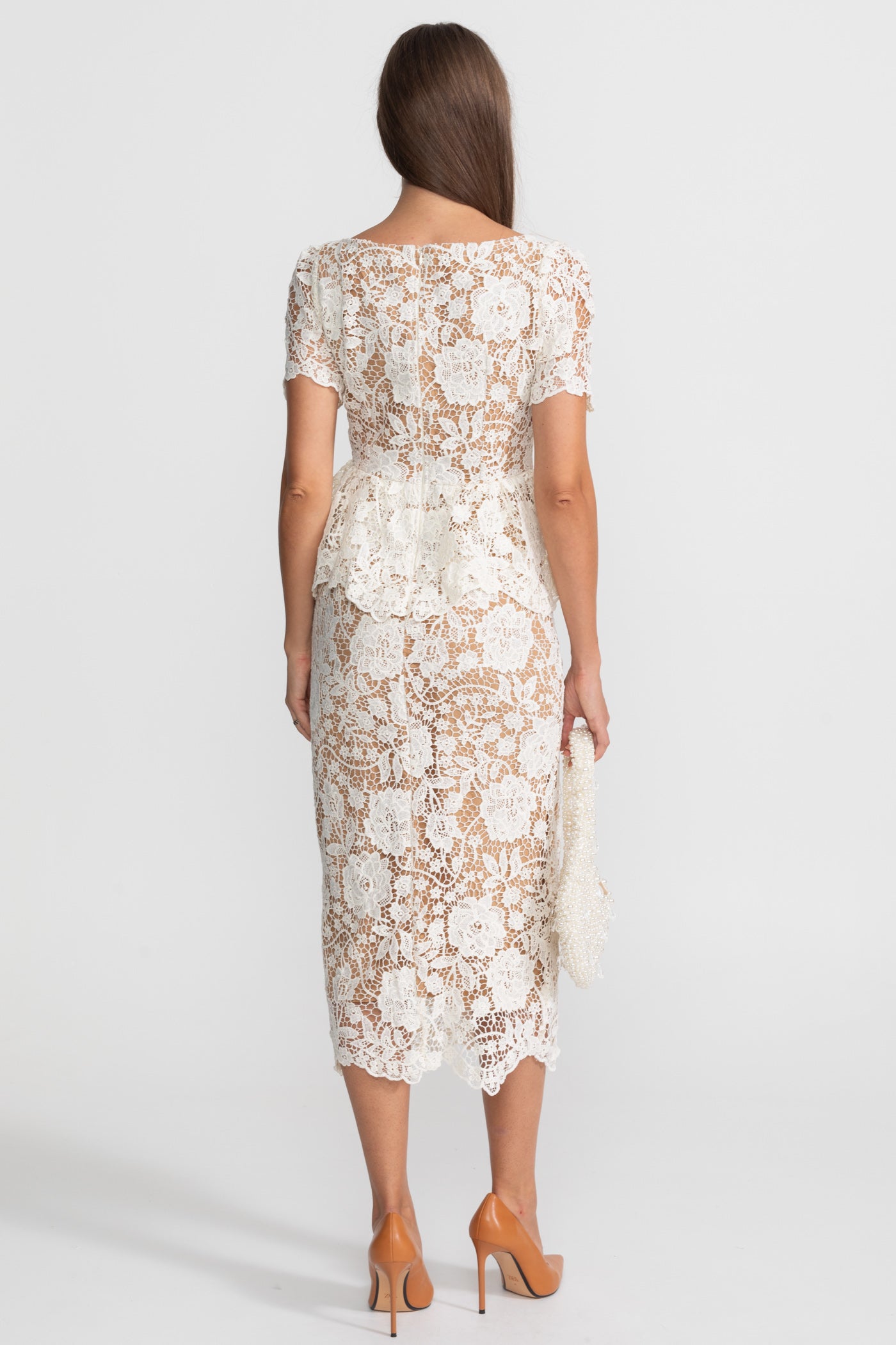 Robe Midi en Dentelle avec Taille Peplum et Col en Satin - Blanc