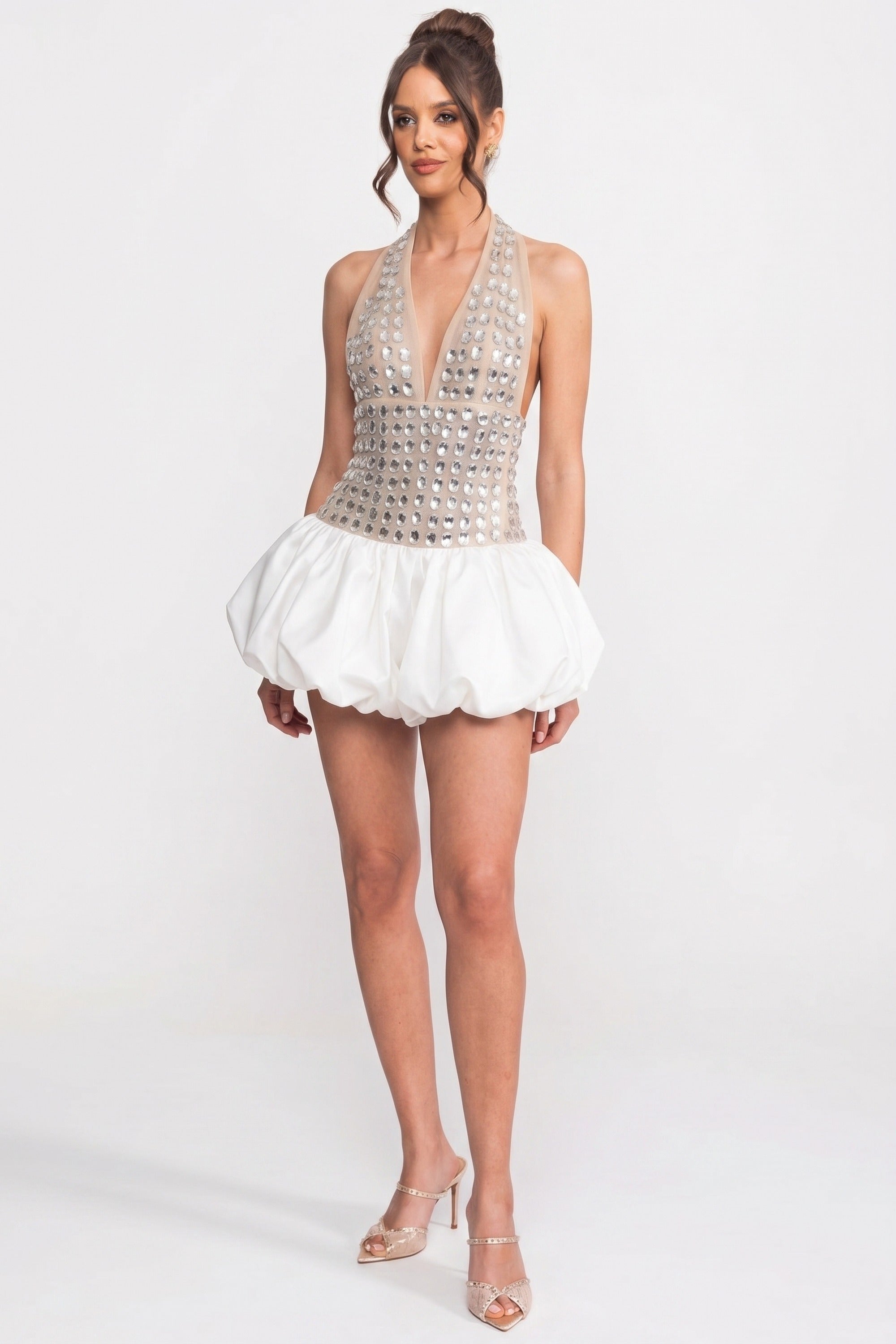 Robe courte dos nu ornée de cristaux avec jupe boule - Blanc