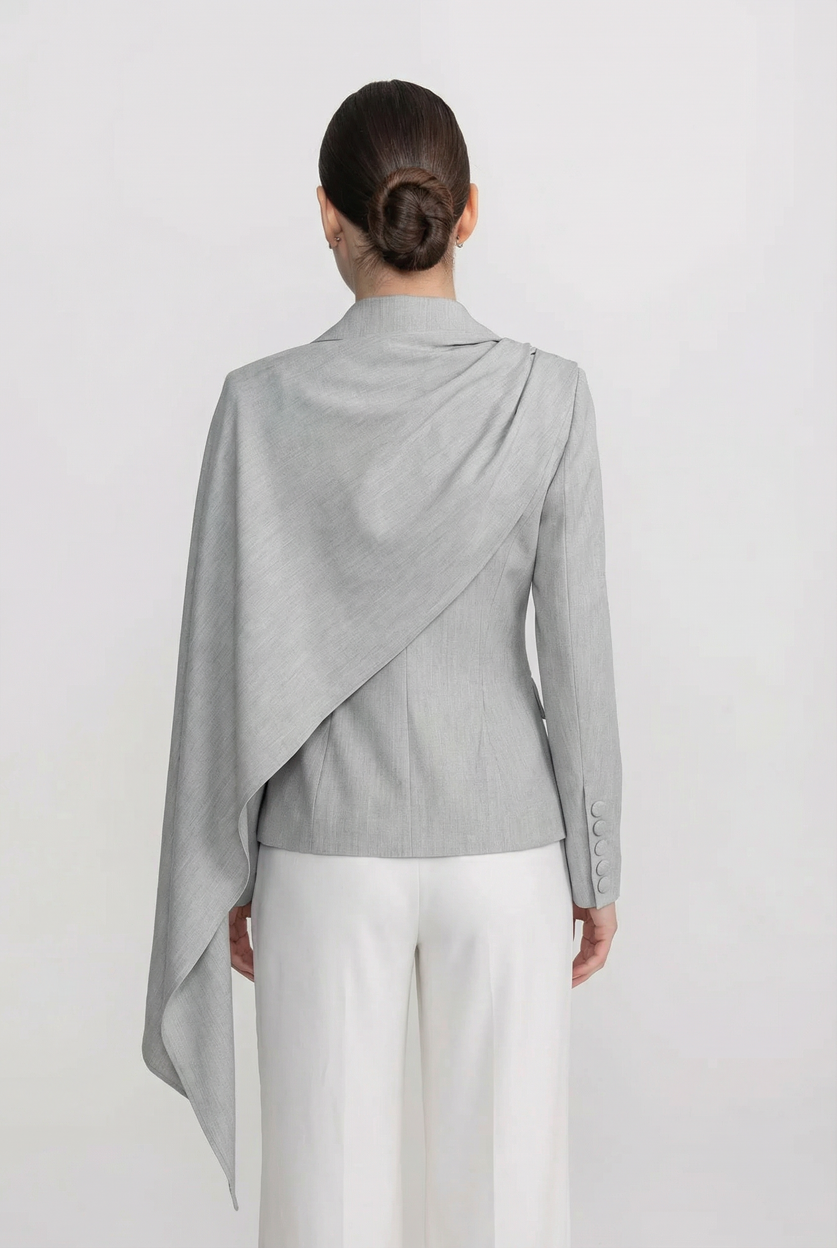 Blazer à manches longues sur mesure avec panneau cape drapé - Gris 