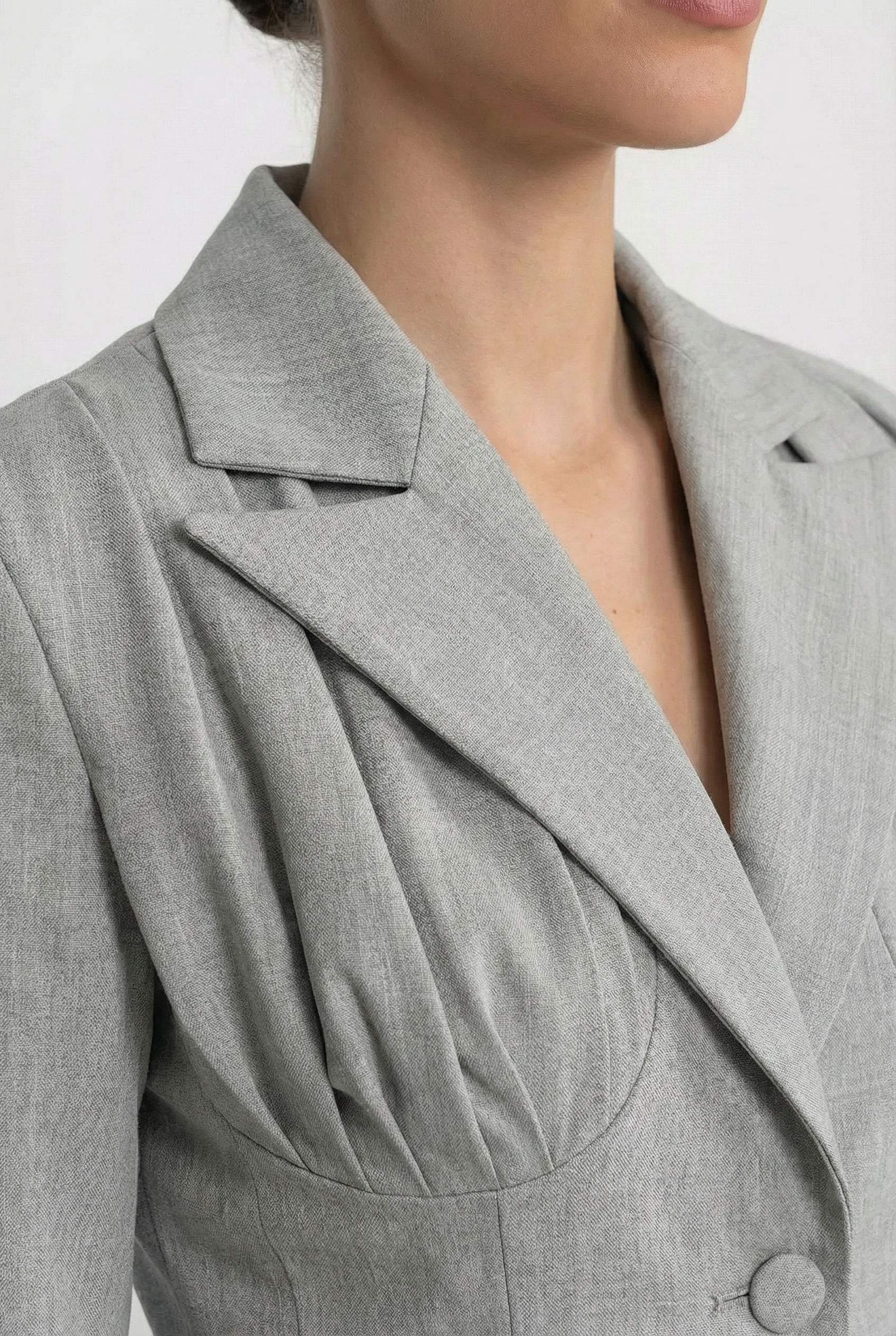 Blazer à manches longues sur mesure avec panneau cape drapé - Gris 