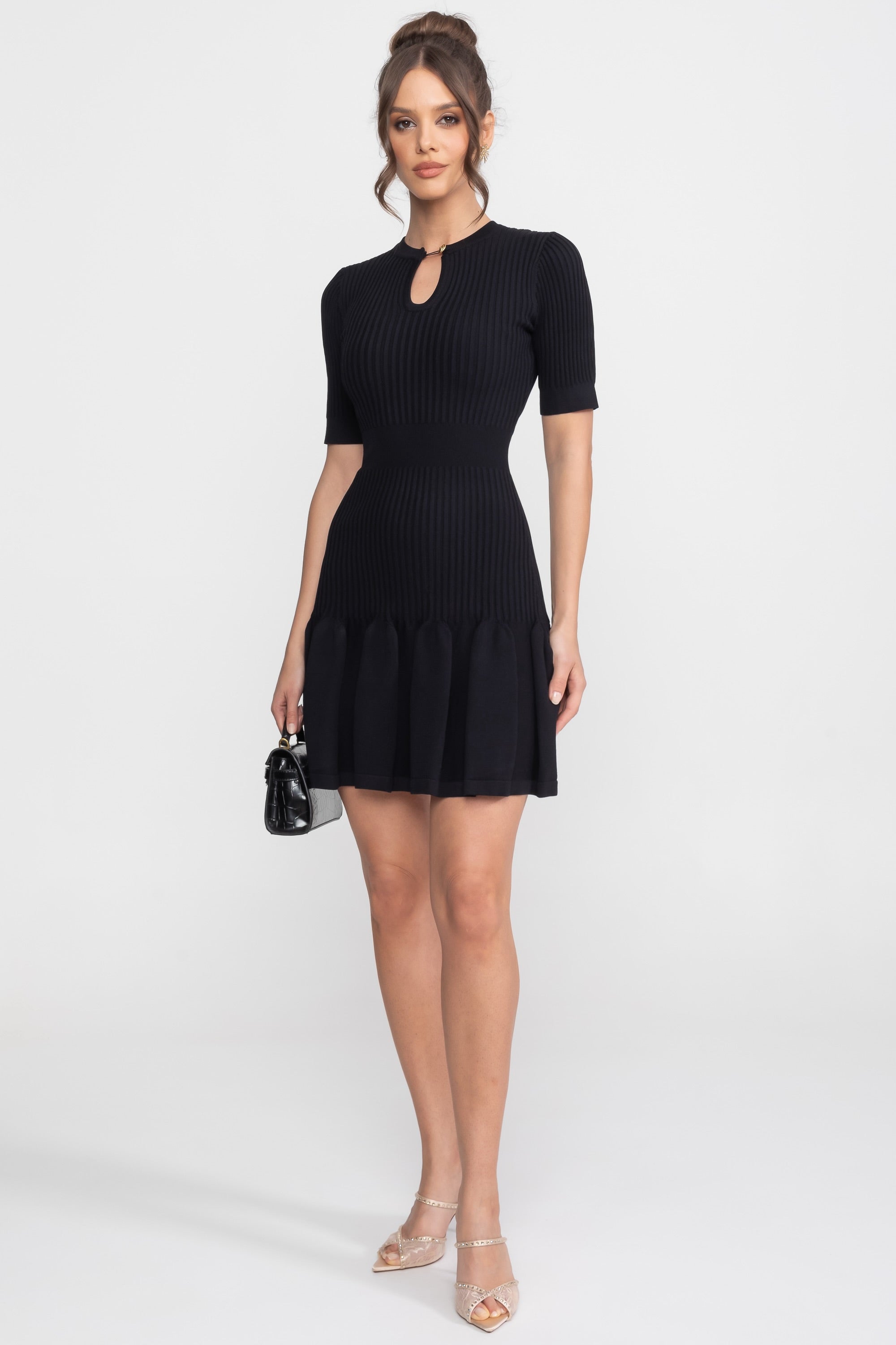 Robe Mini en Maille Côtelée avec Encolure Keyhole Boutonnée Or - Noir 