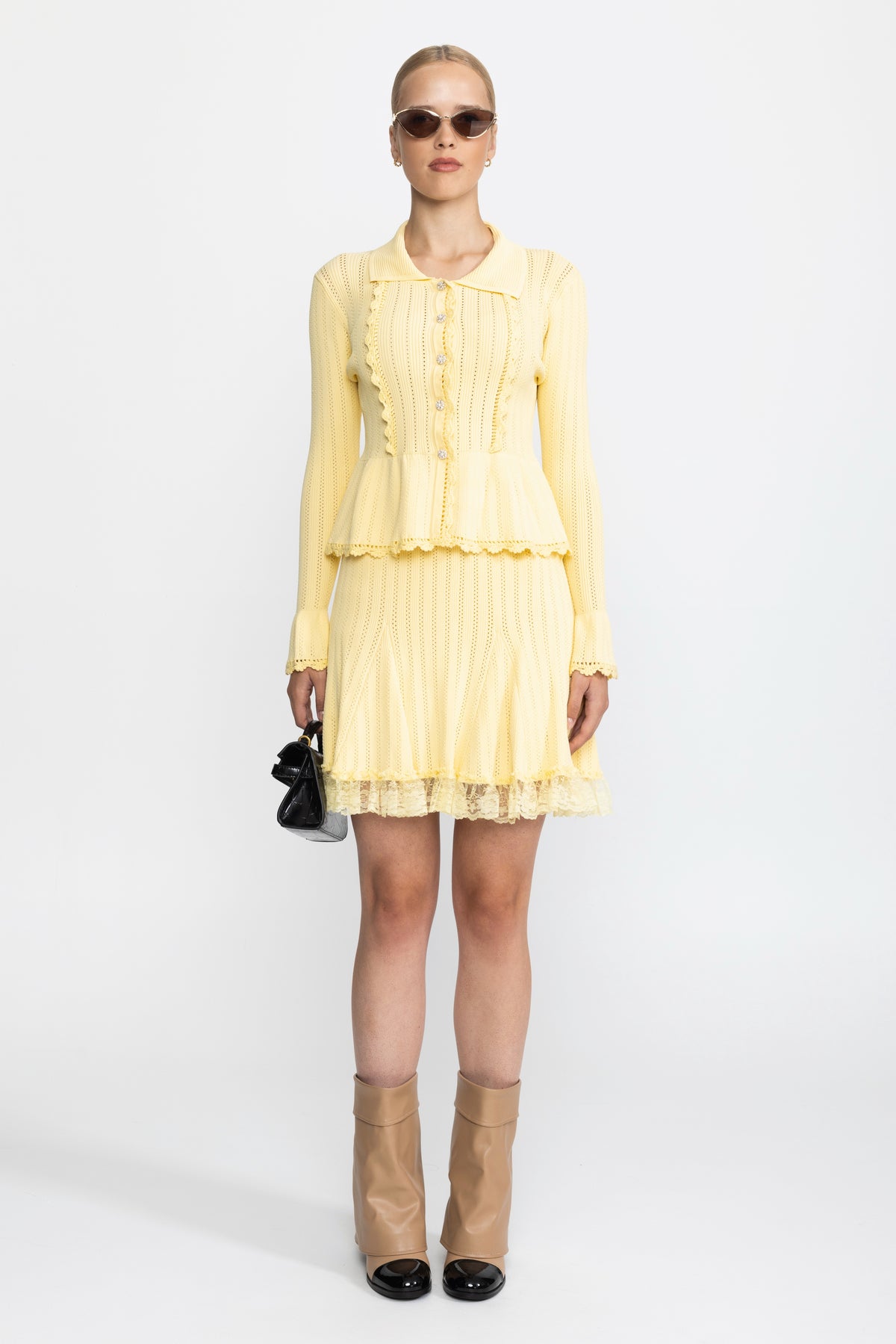 Ensemble coordonné cardigan à basque en maille pointelle et jupe ourlet dentelle - Jaune 