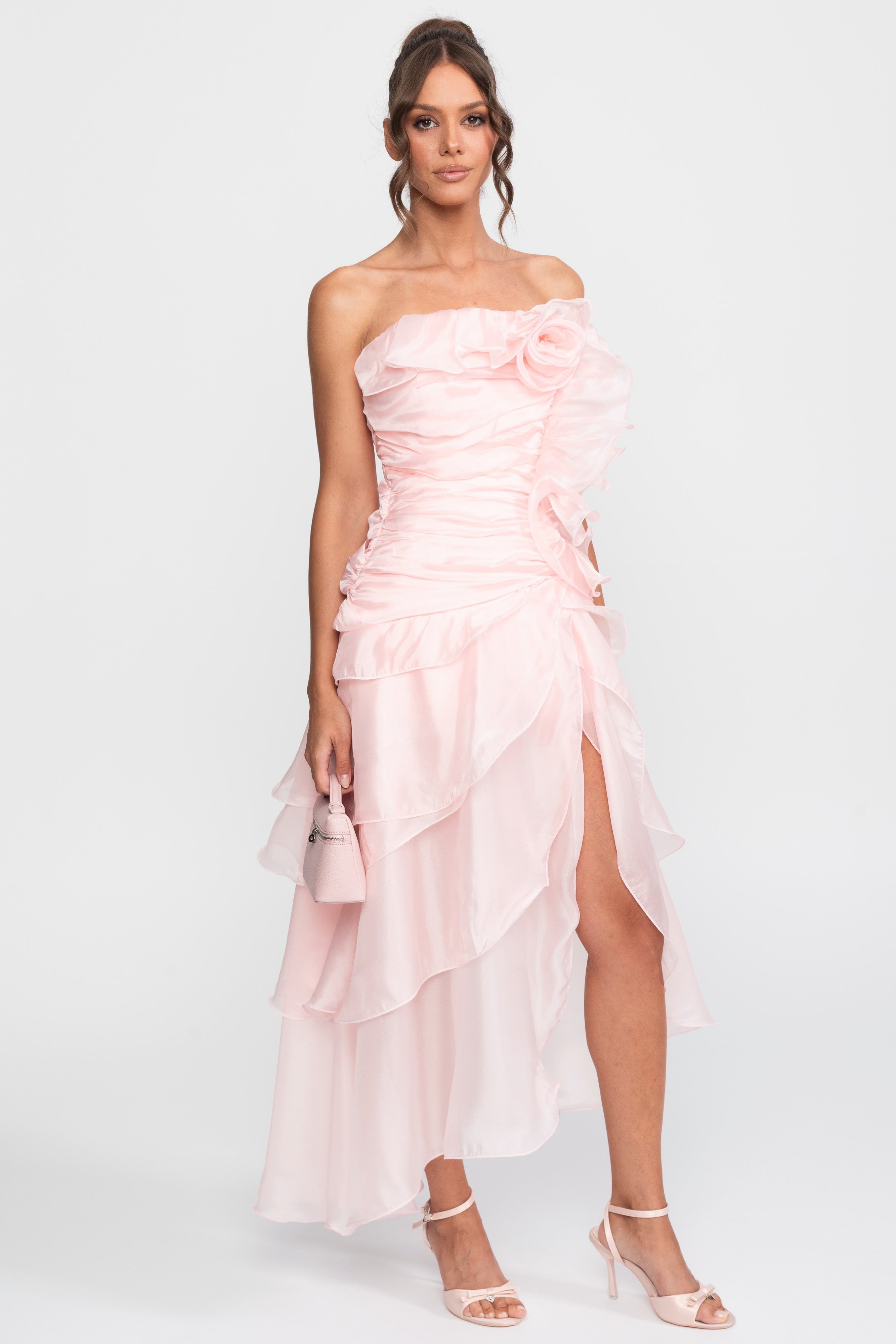 Robe à volants de pétales sans bretelles avec ornements floraux 3D - Rose 