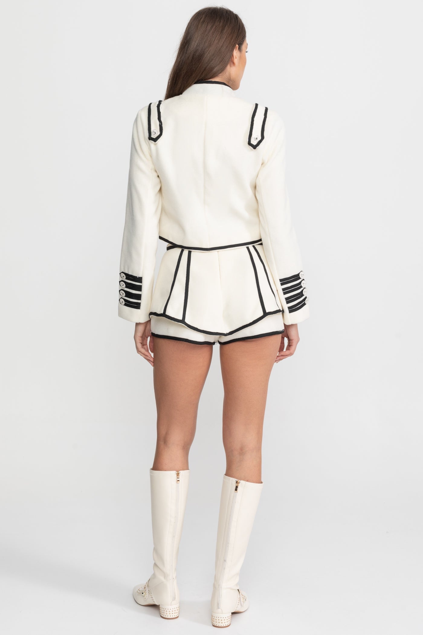 Structured Co-Ord Set with Contrast Trim and Crystal Buttons – Ivoire