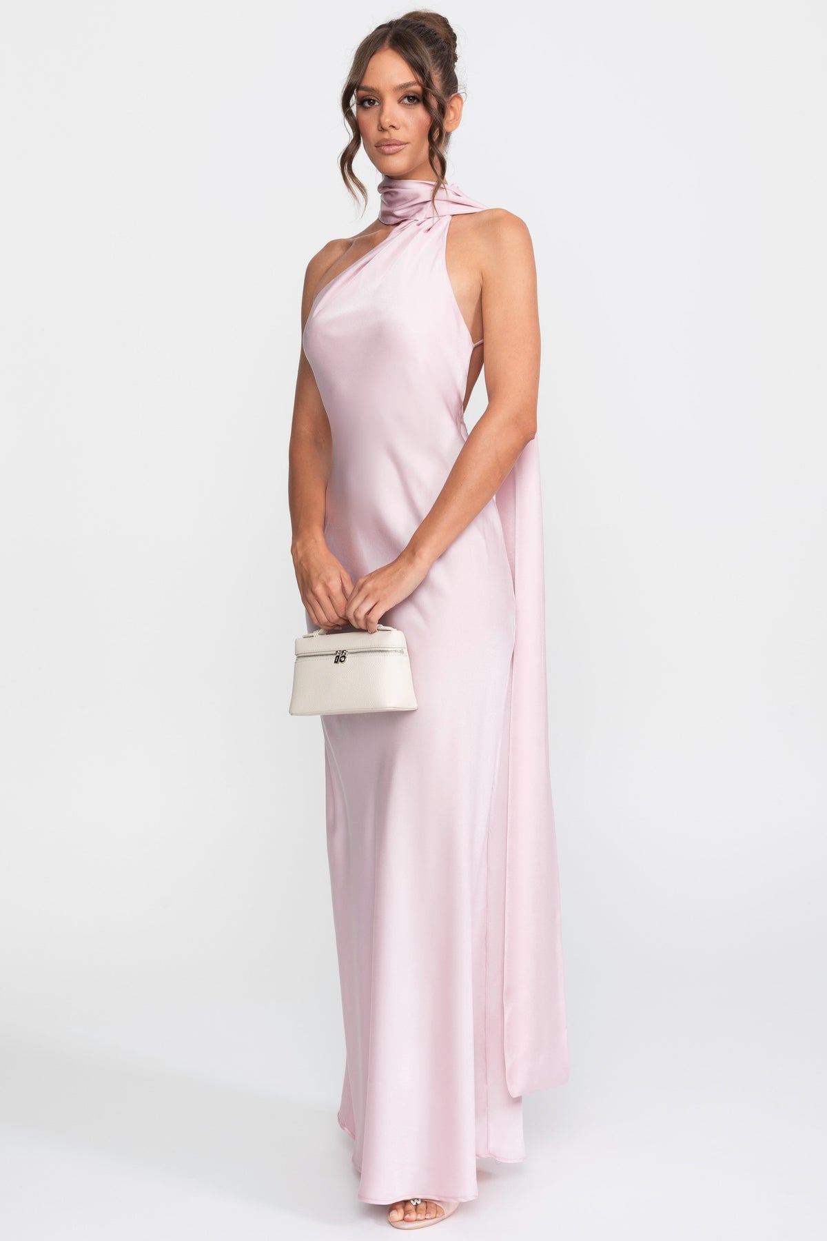 Robe slip en satin à col halter twist avec encolure asymétrique - Rose 