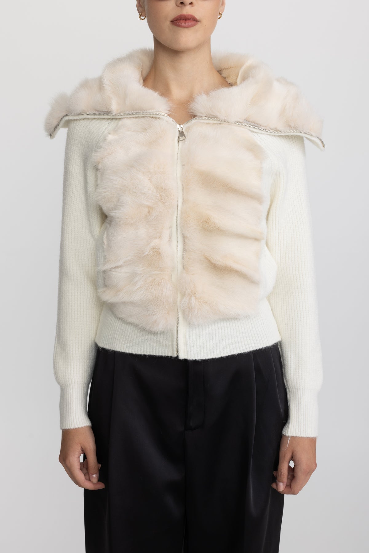 Cardigan zippé en maille à empiècement en fourrure de lapin - Ivoire 