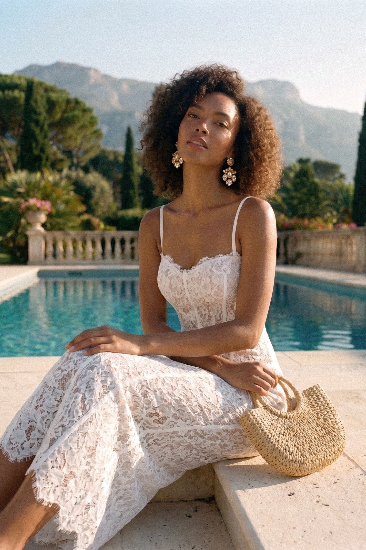 Robe midi en dentelle avec corset transparent - Blanc 
