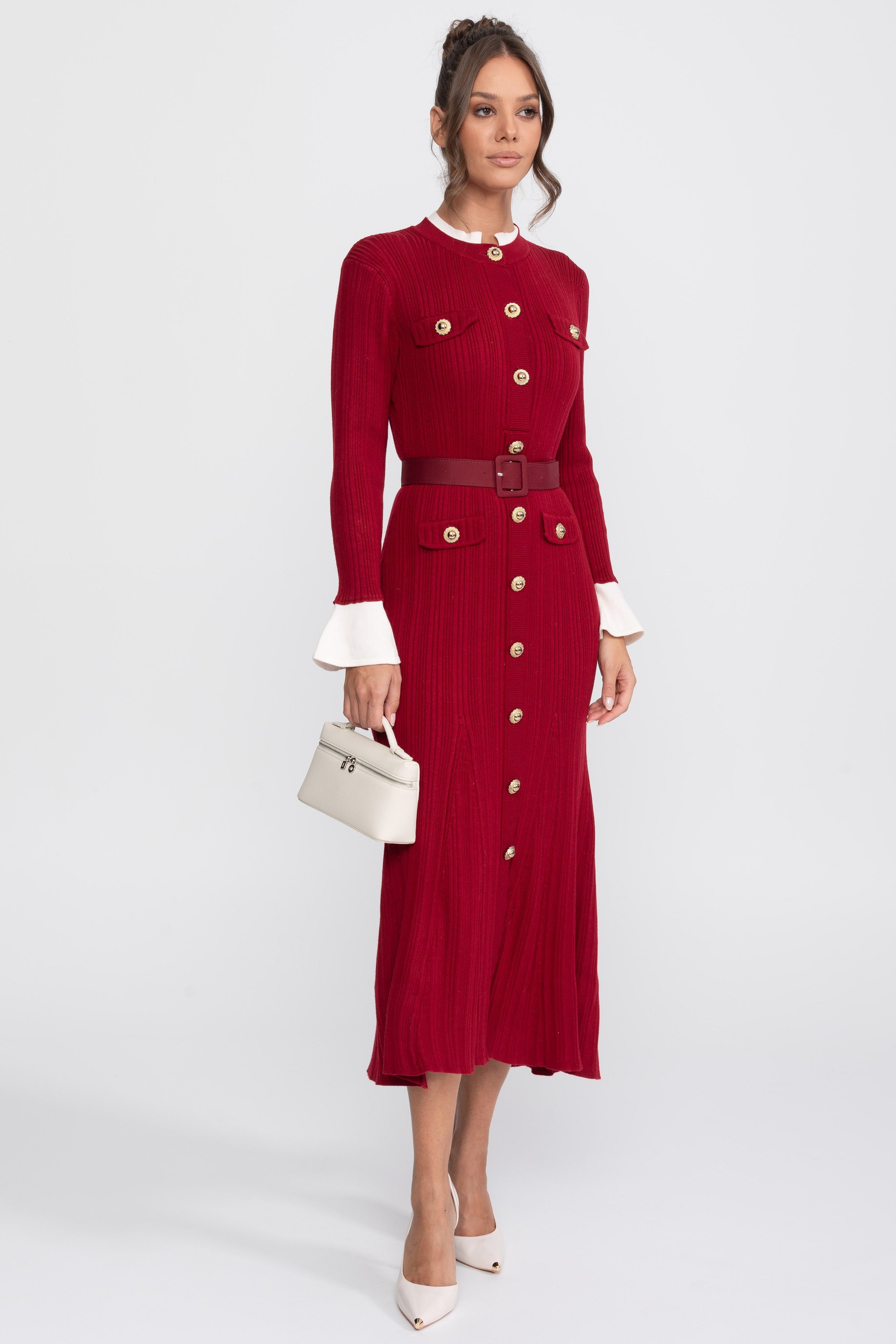 Robe midi en maille côtelée ceinturée avec poignets et col blancs - Burgundy 