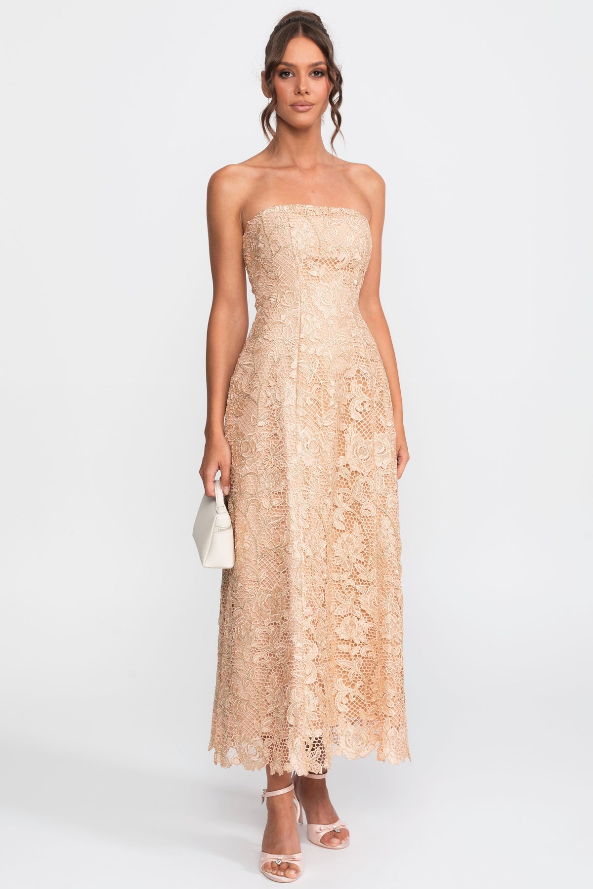 Robe de bal en dentelle florale sans bretelles avec jupe ample en A - Or 