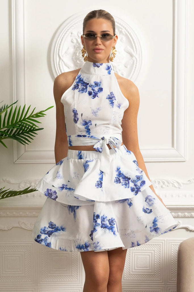 Ensemble crop top à col licou floral et mini jupe à volants superposés - Blanc/Bleu 
