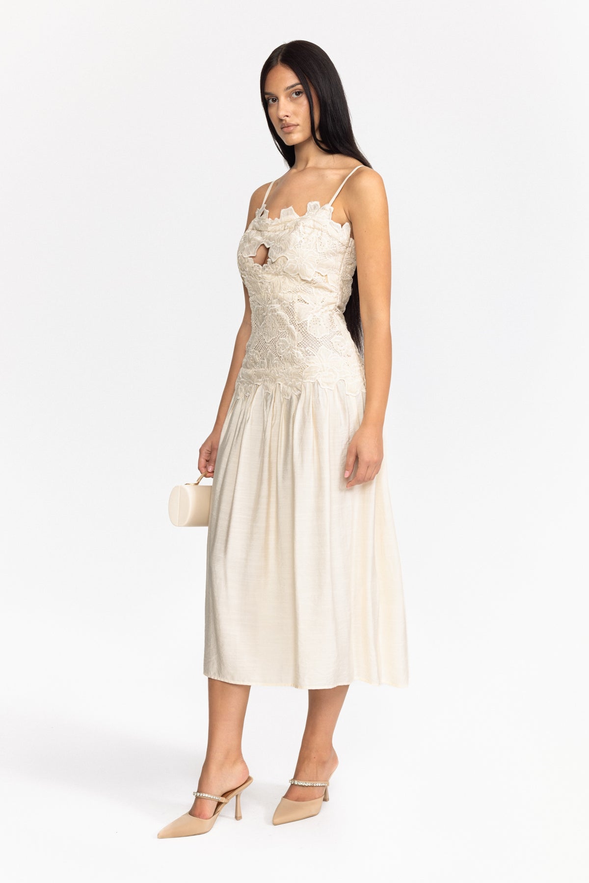 Robe midi à taille basse ornée d’appliqués floraux - blanc cassé 