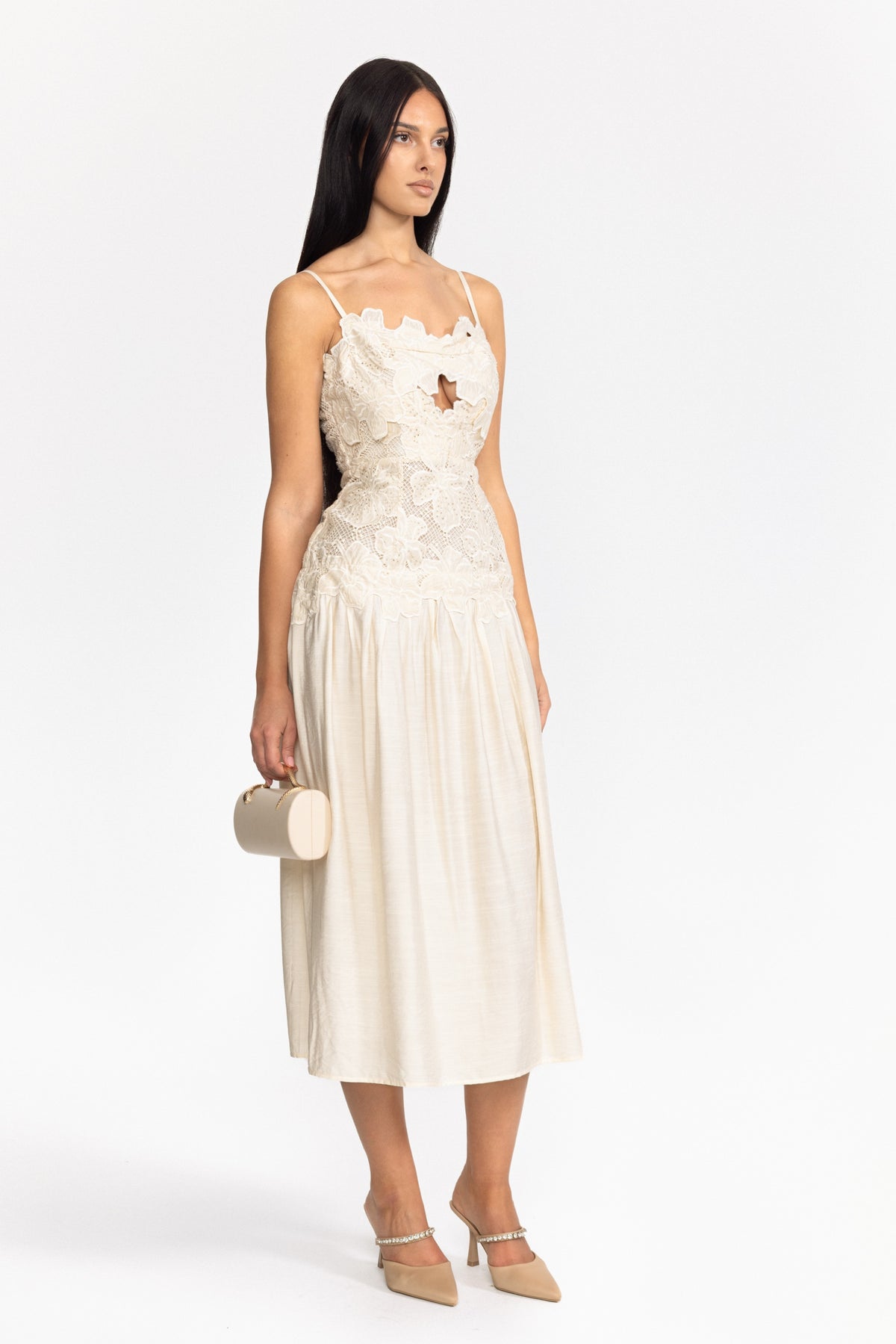 Robe midi à taille basse ornée d’appliqués floraux - blanc cassé 