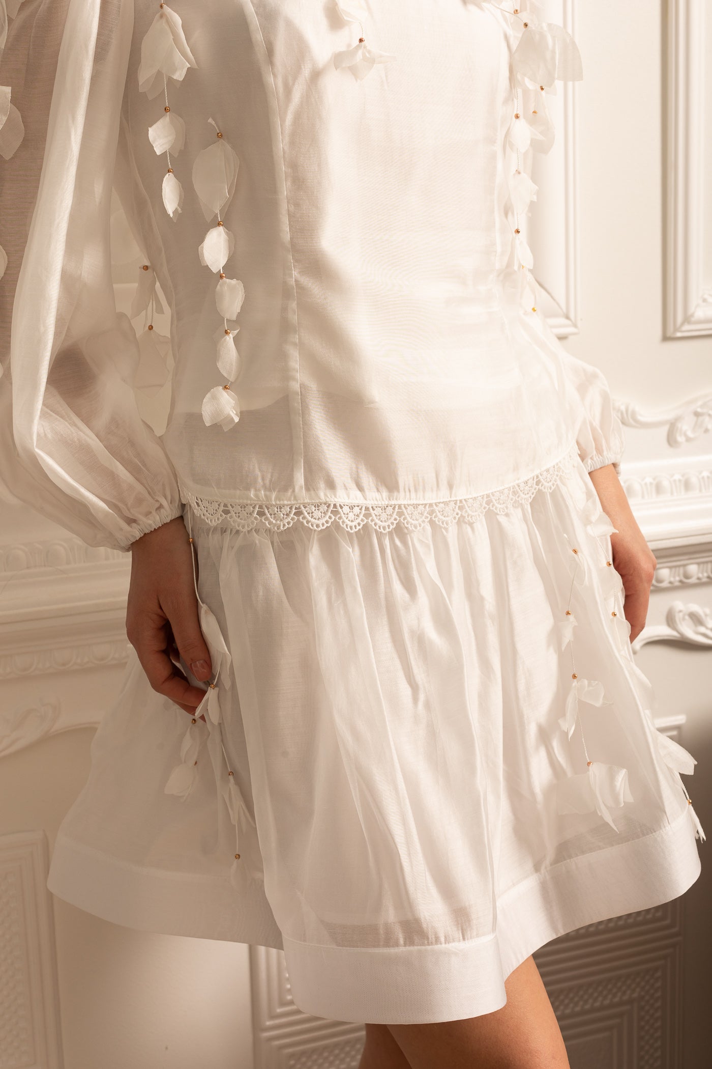 Elegant Floral Co-Ord With Delicate Lace Trim Accents - White