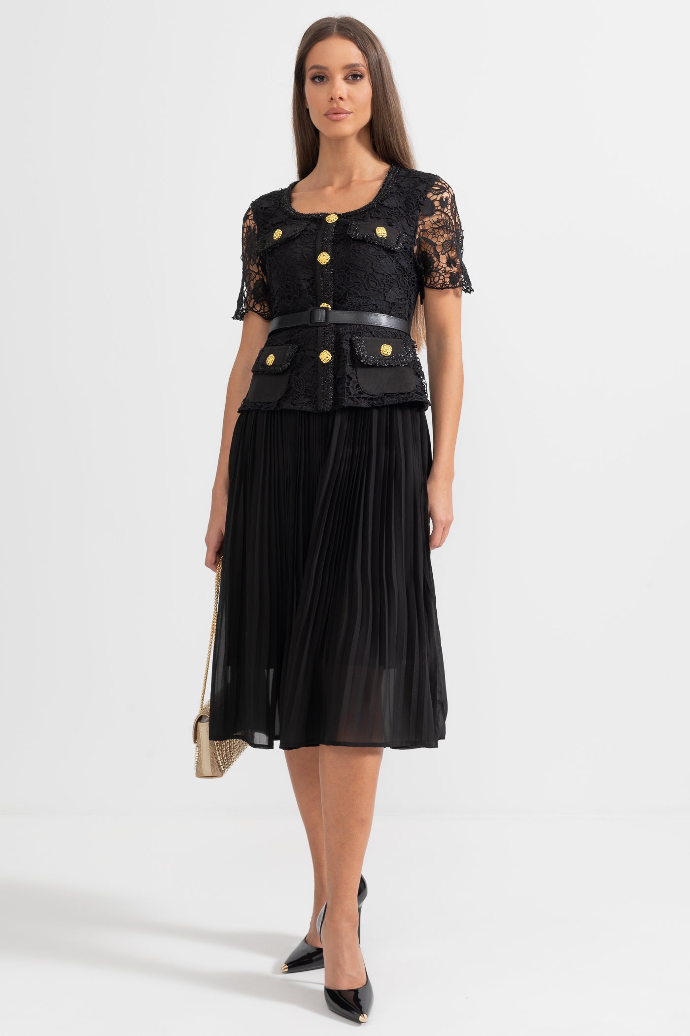 Robe Élégante à Manches Courtes avec Haut en Dentelle et Jupe Évasée - Noir 