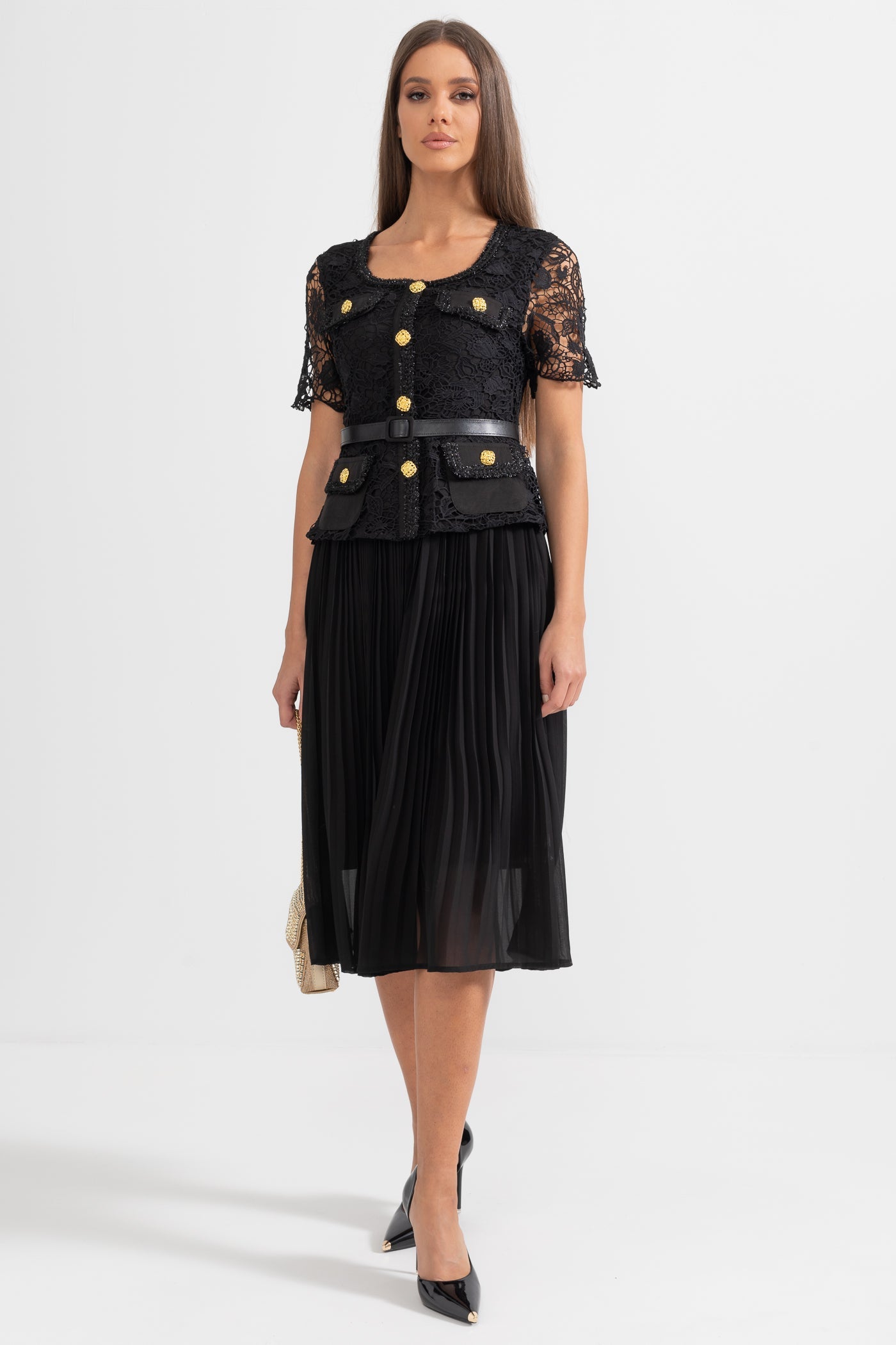 Robe Élégante à Manches Courtes avec Haut en Dentelle et Jupe Évasée - Noir 