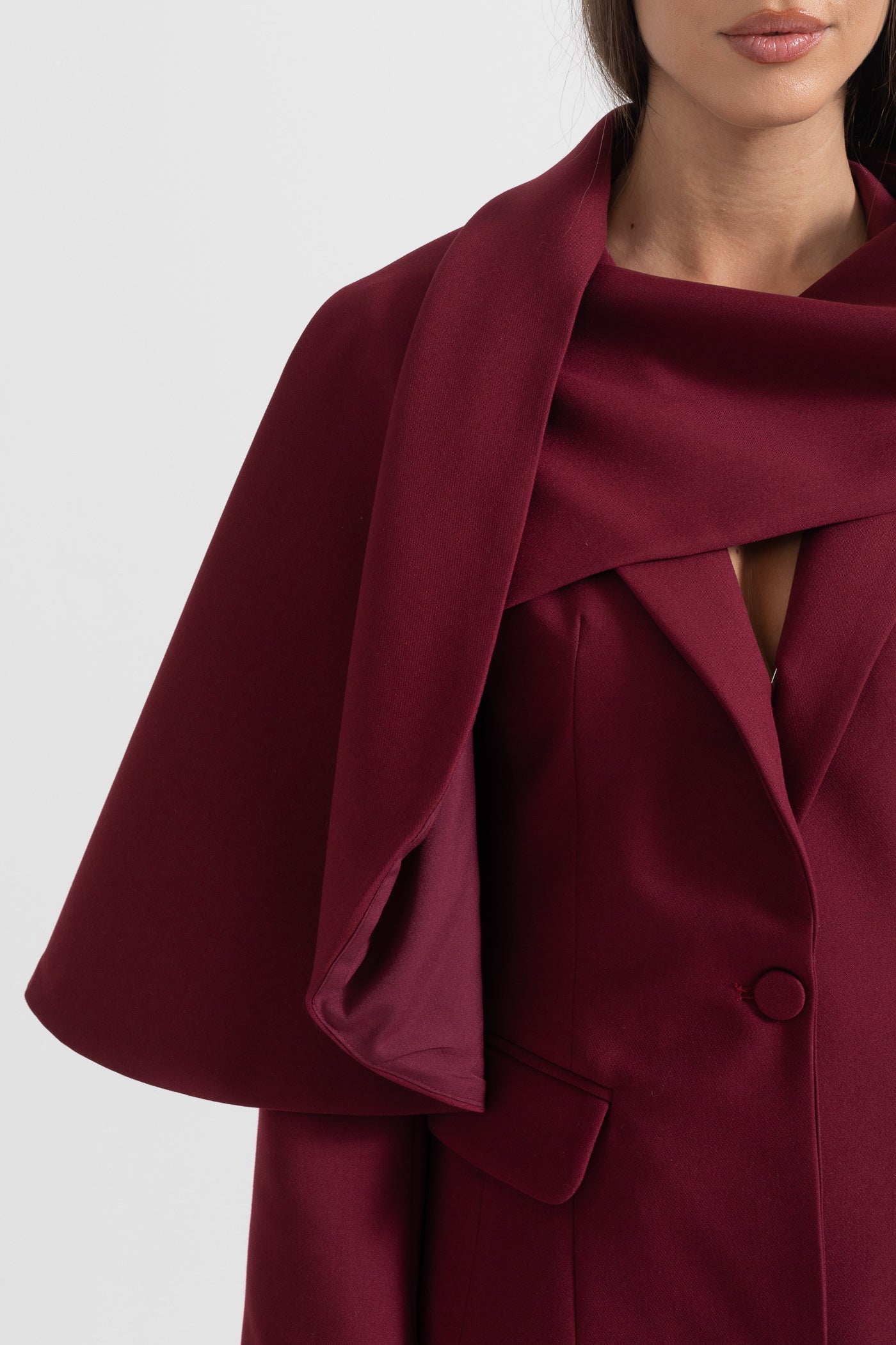 Blazer moderne avec écharpe drapée asymétrique - Bordeaux 
