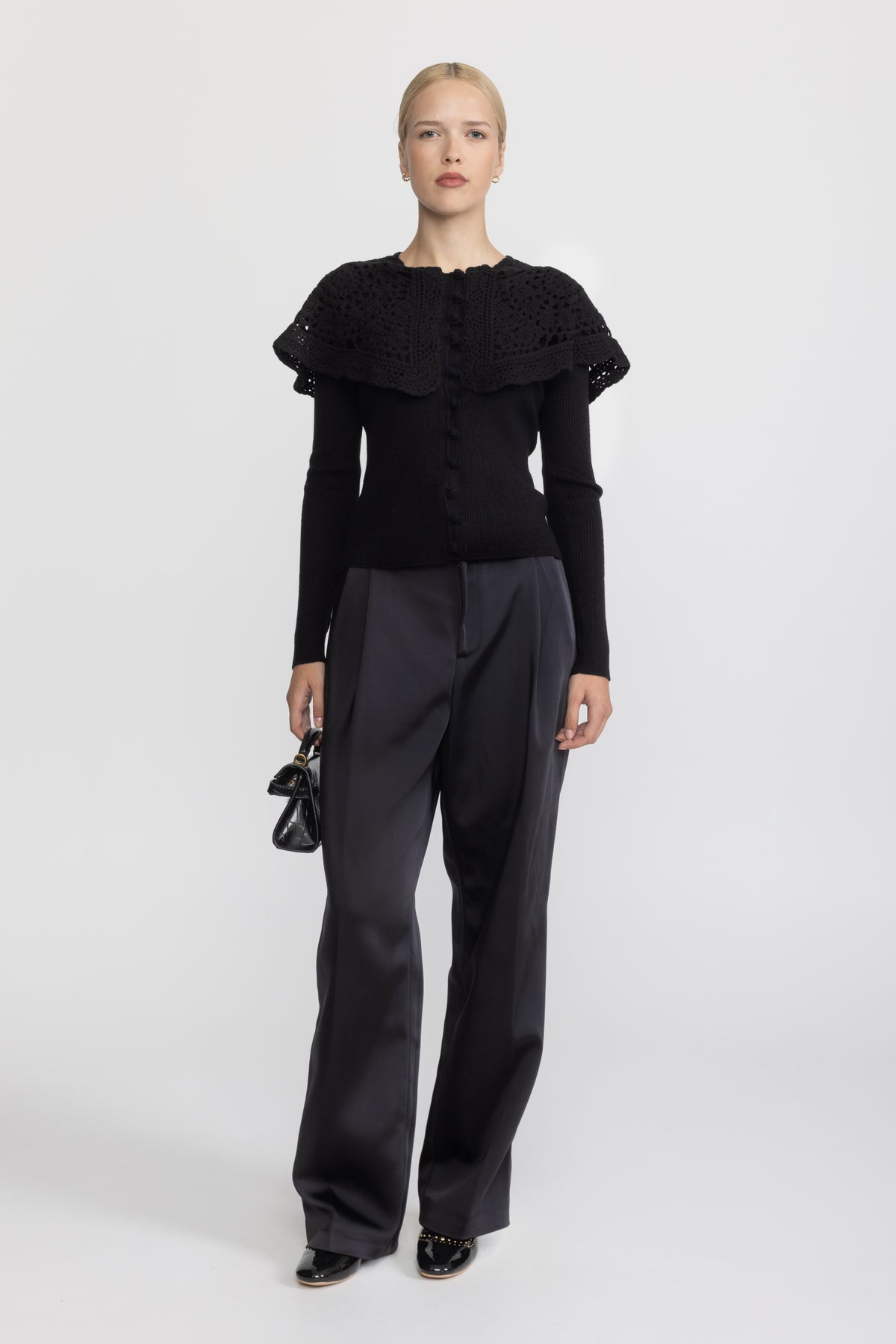 Cardigan en maille côtelée à col capelet en crochet - noir 