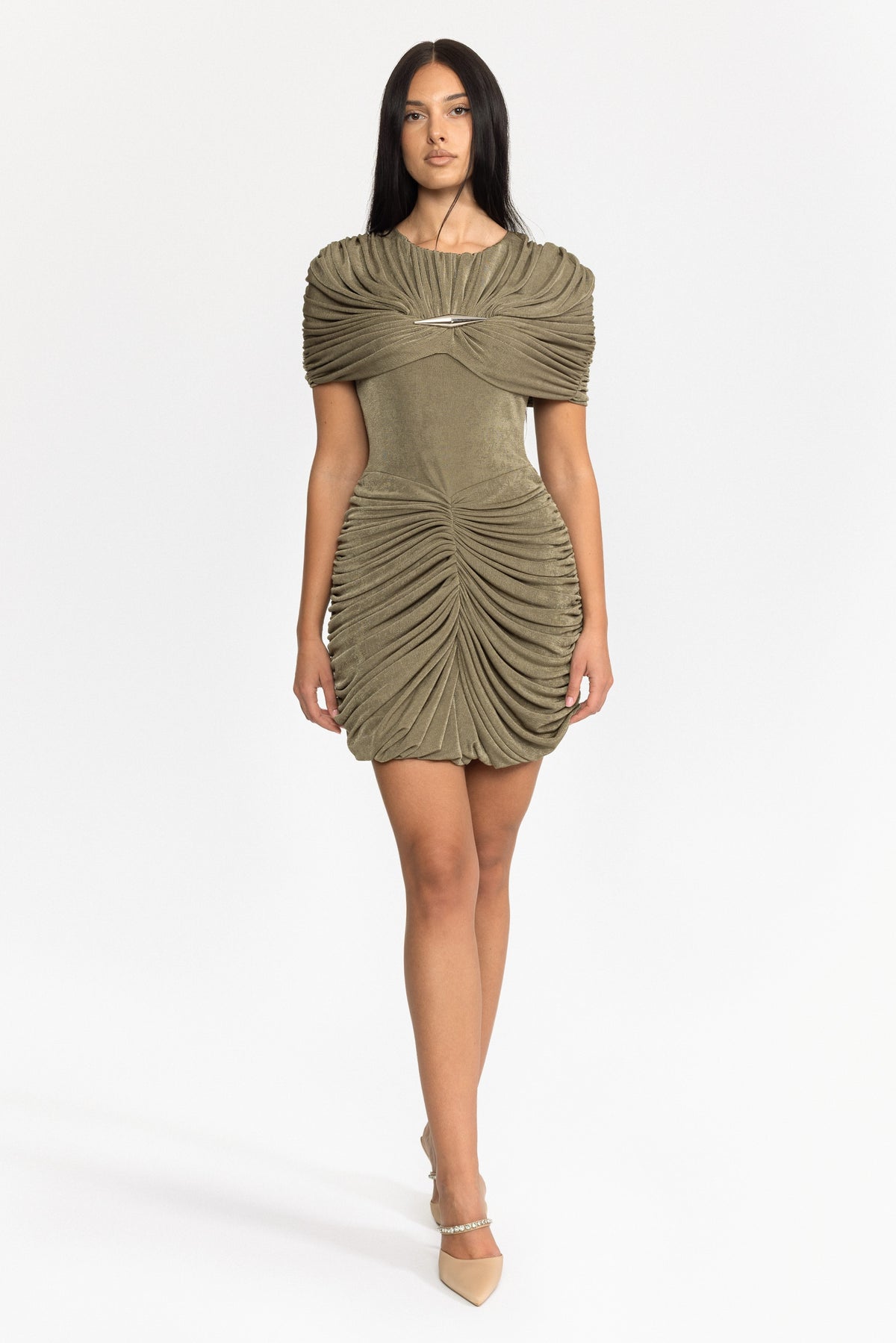 Mini-robe drapée à cape et ruchés - Olive 