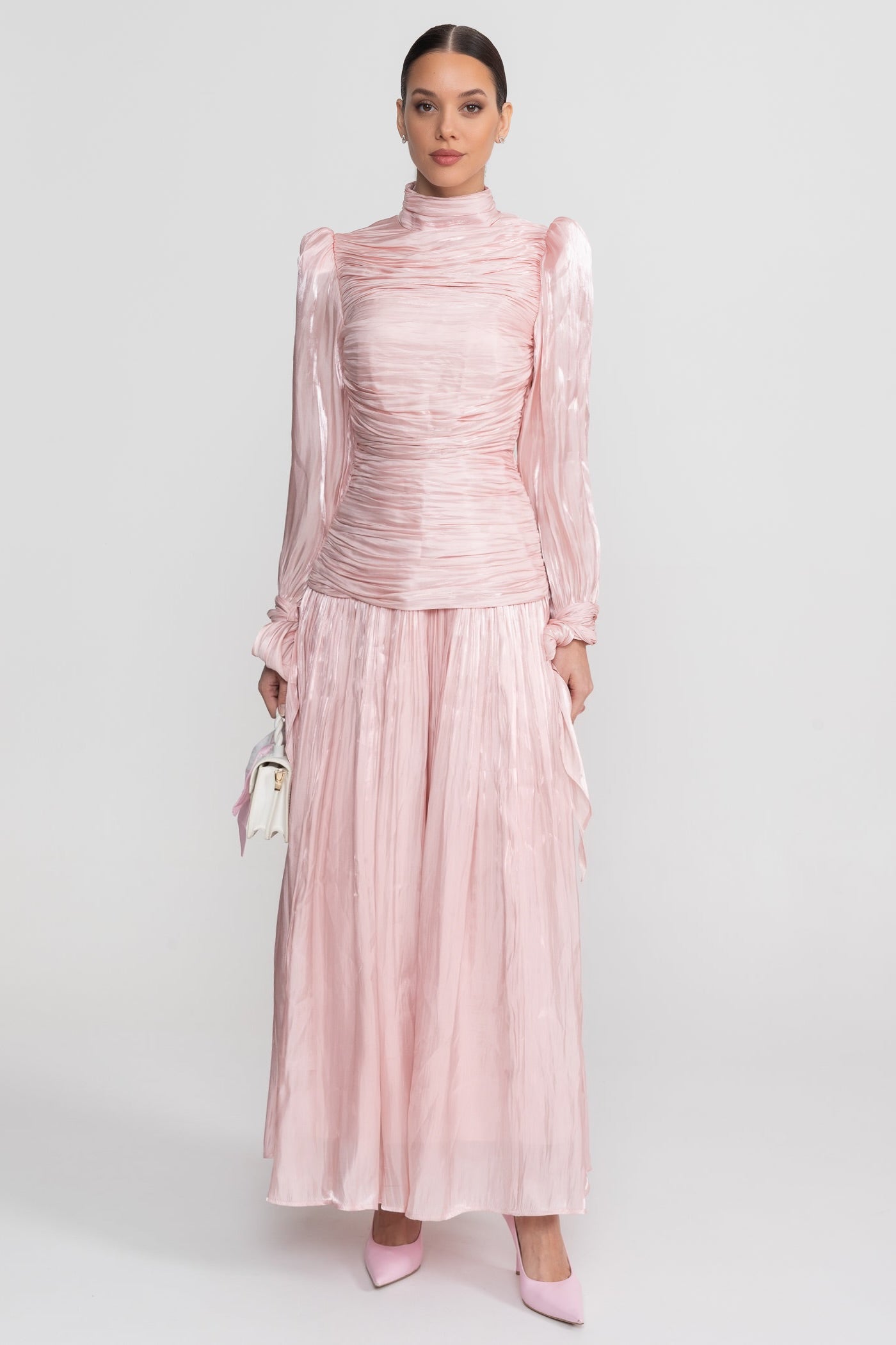 Robe longue à manches longues froncées avec jupe plissée - Blush Pink 