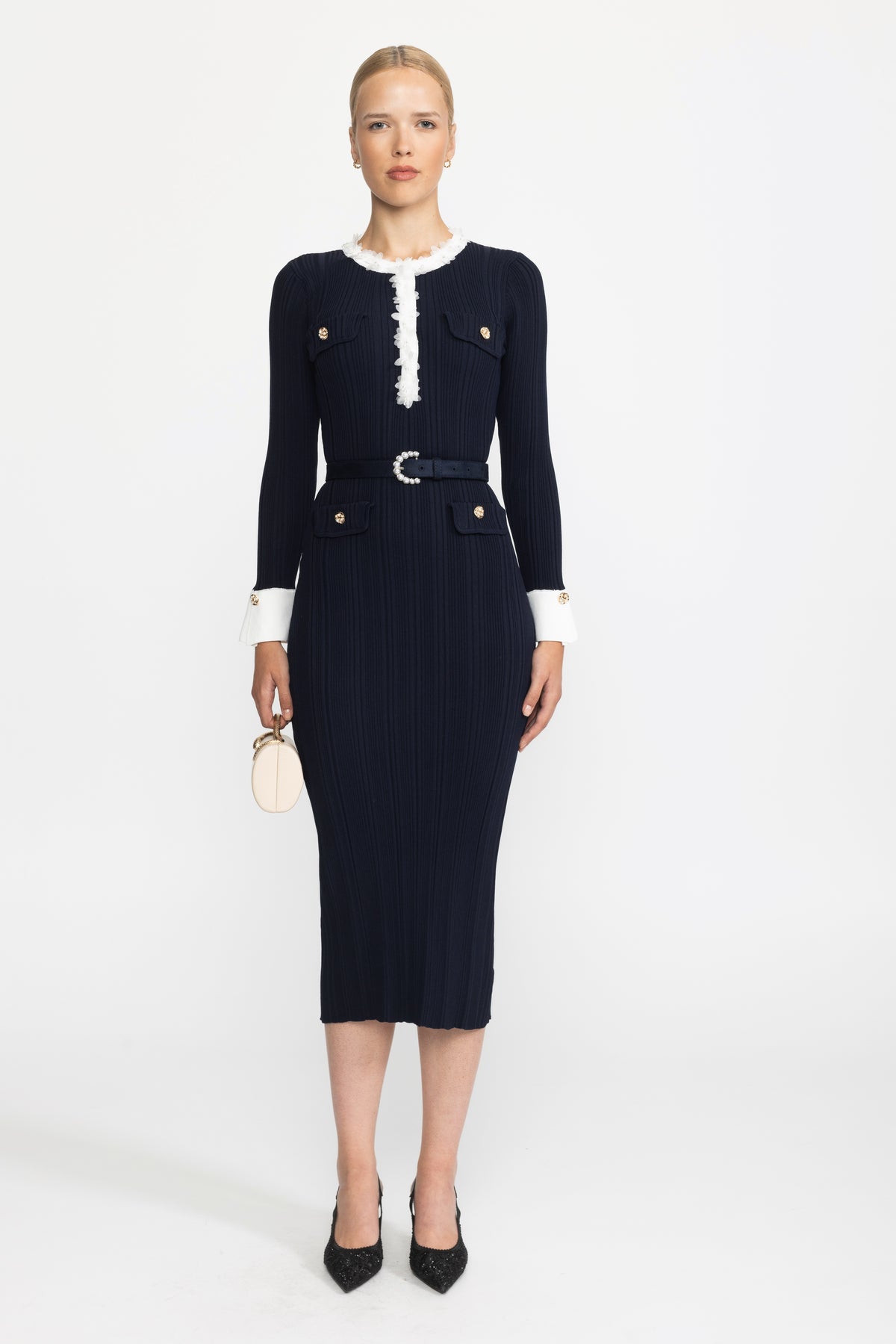 Robe midi ceinturée en maille côtelée avec bordure à volants en organza - Bleu marine 